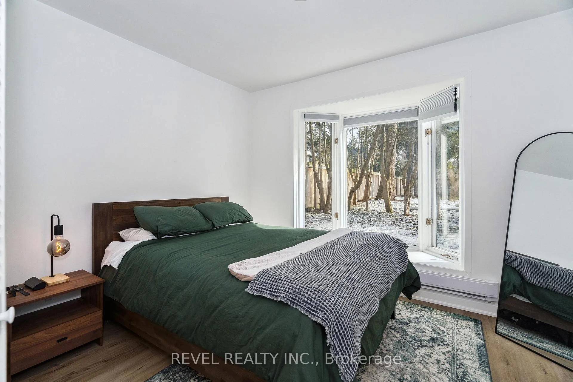 Photo 5 of 1182 Linbrook Road, Oakville, Morrison — HOMEH
