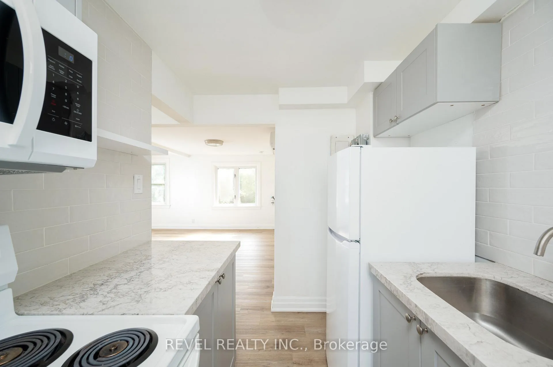 Photo 13 of 1182 Linbrook Road, Oakville, Morrison — HOMEH