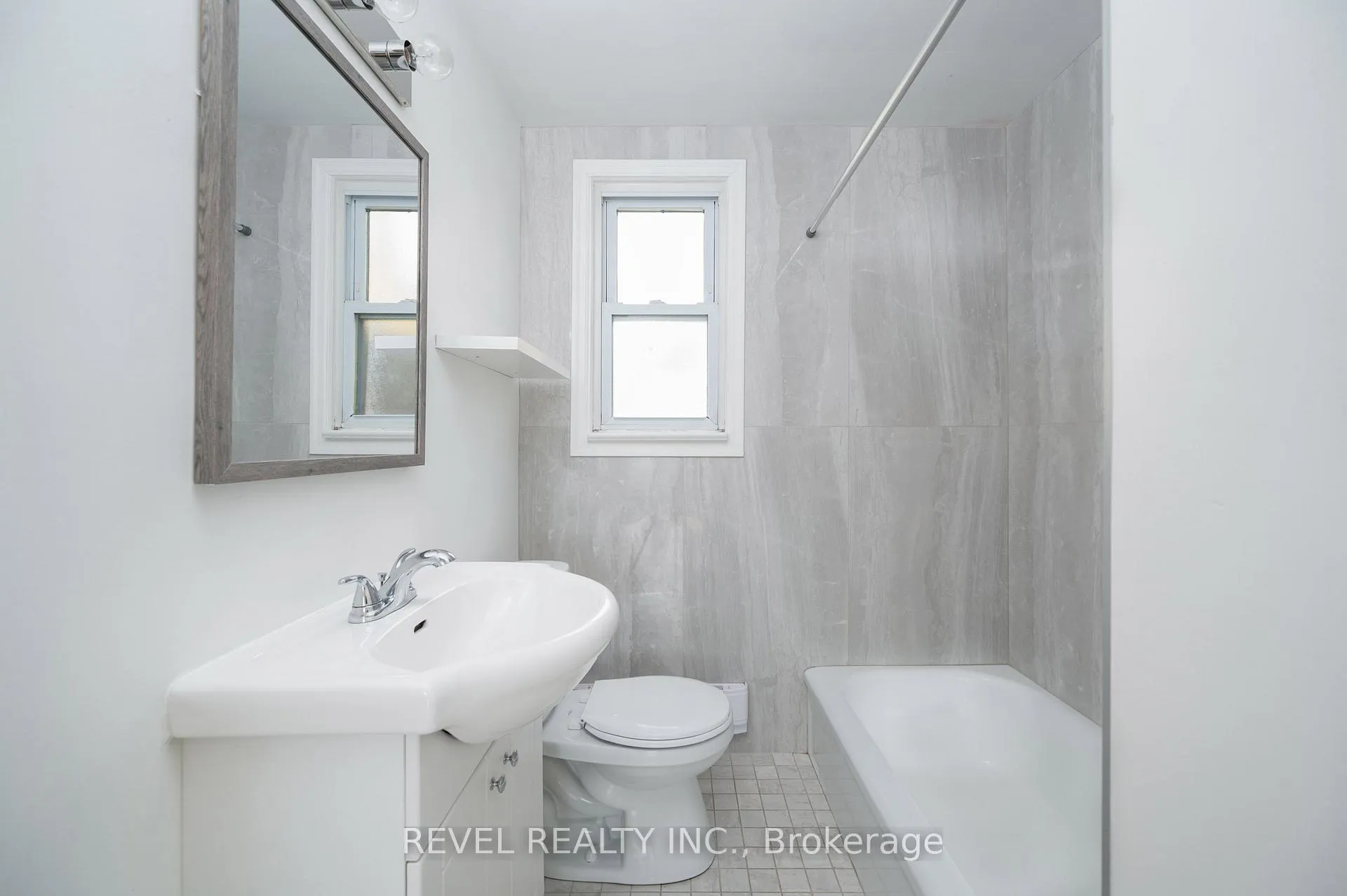 Photo 16 of 1182 Linbrook Road, Oakville, Morrison — HOMEH