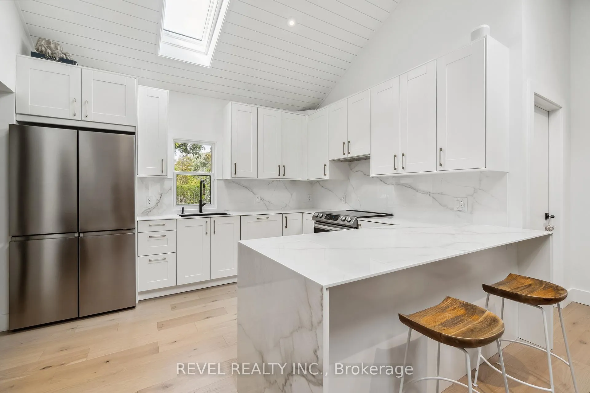 Photo 33 of 1182 Linbrook Road, Oakville, Morrison — HOMEH