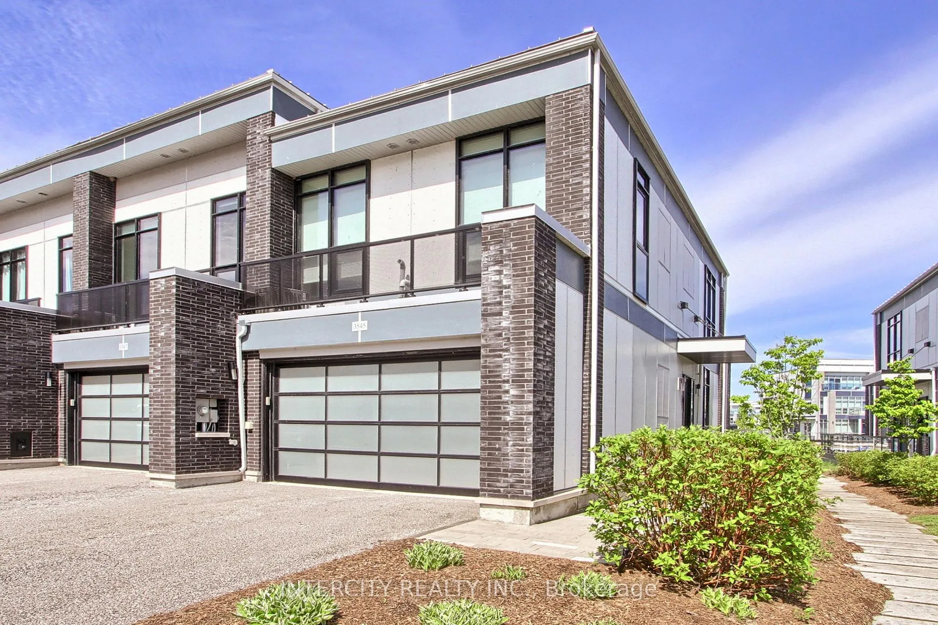 Photo 2 of 3545 Riva Avenue, Innisfil, Rural Innisfil — HOMEH