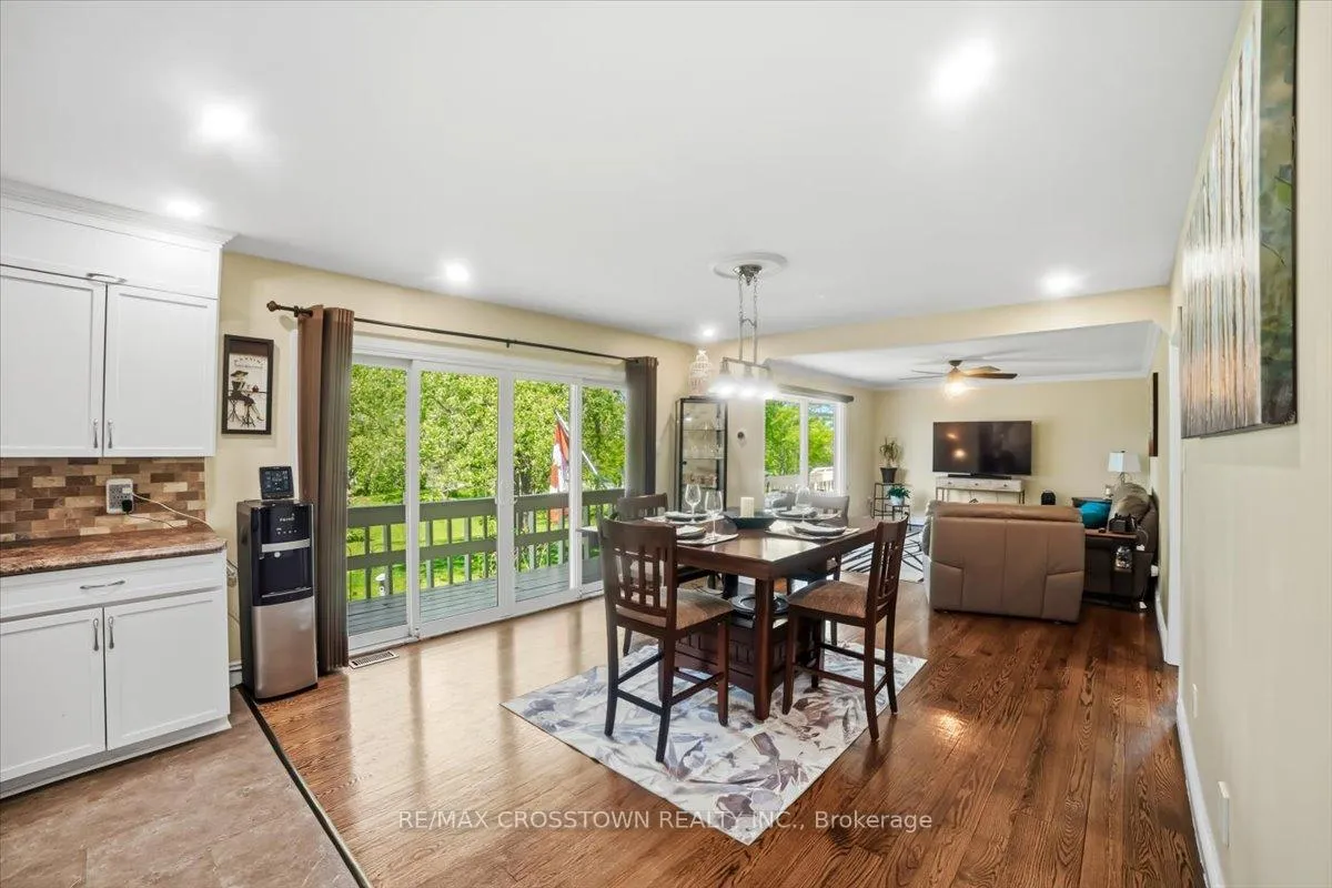 Photo 12 of 1074 Millhaven Road, Loyalist, Lennox and Addington - South — HOMEH