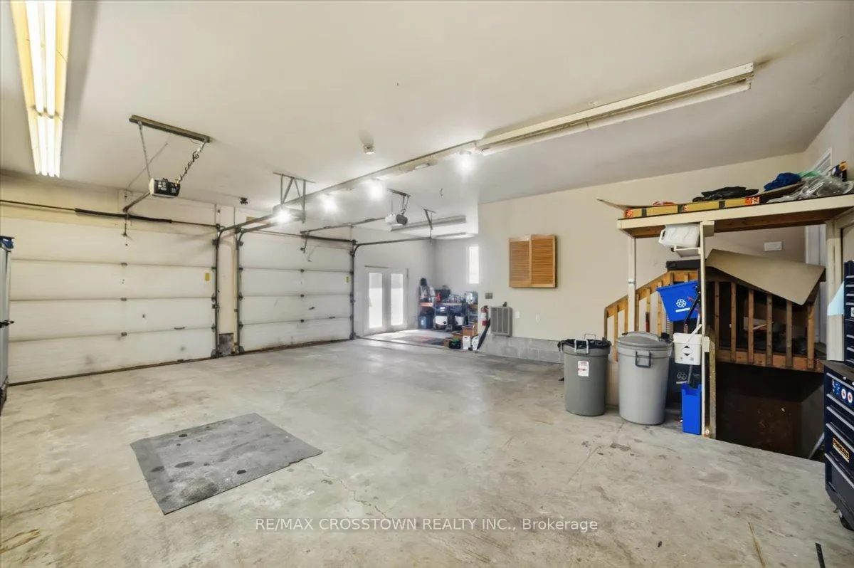 Photo 36 of 1074 Millhaven Road, Loyalist, Lennox and Addington - South — HOMEH