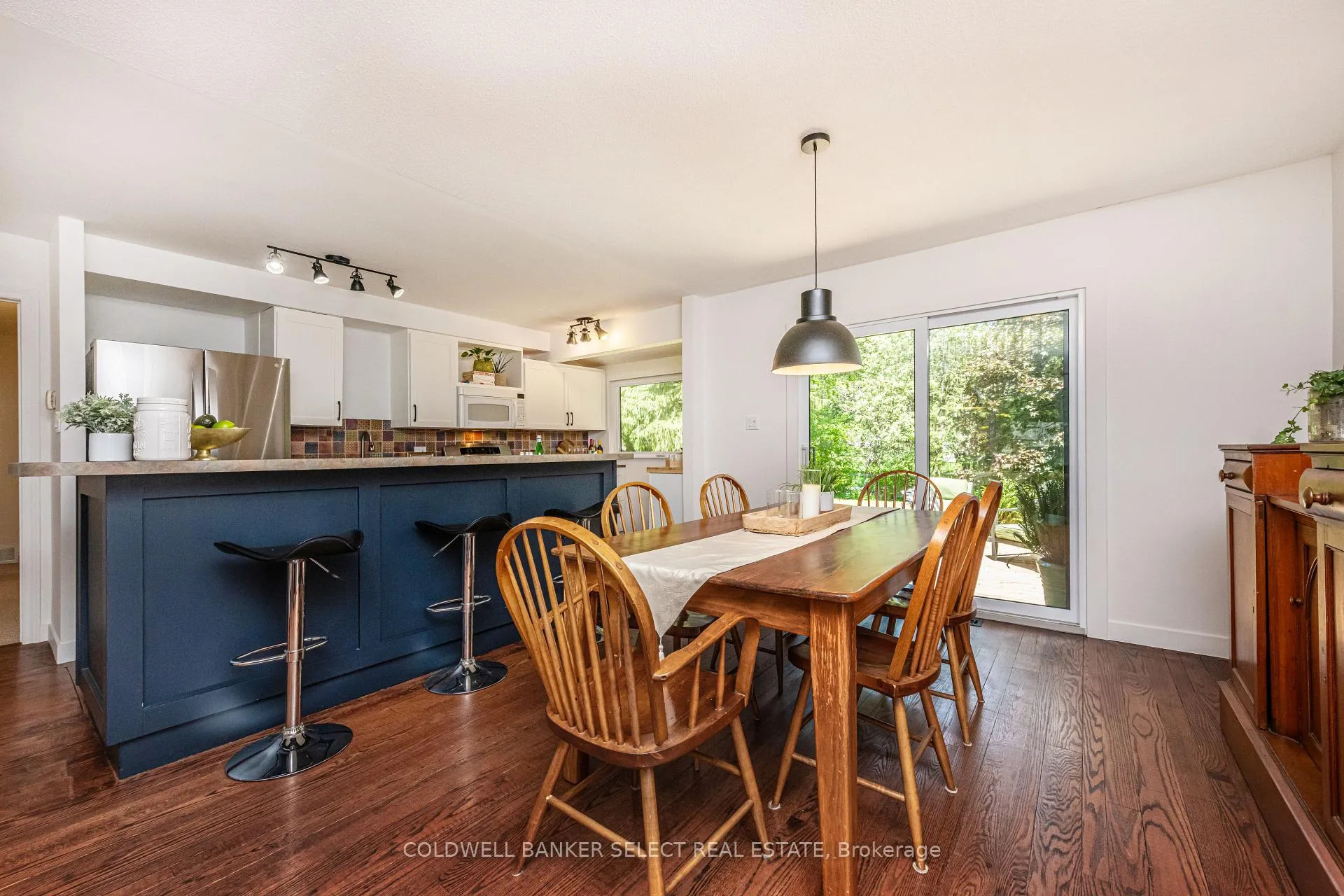 Photo 9 of 5 Pineridge Drive, Caledon, Palgrave — HOMEH