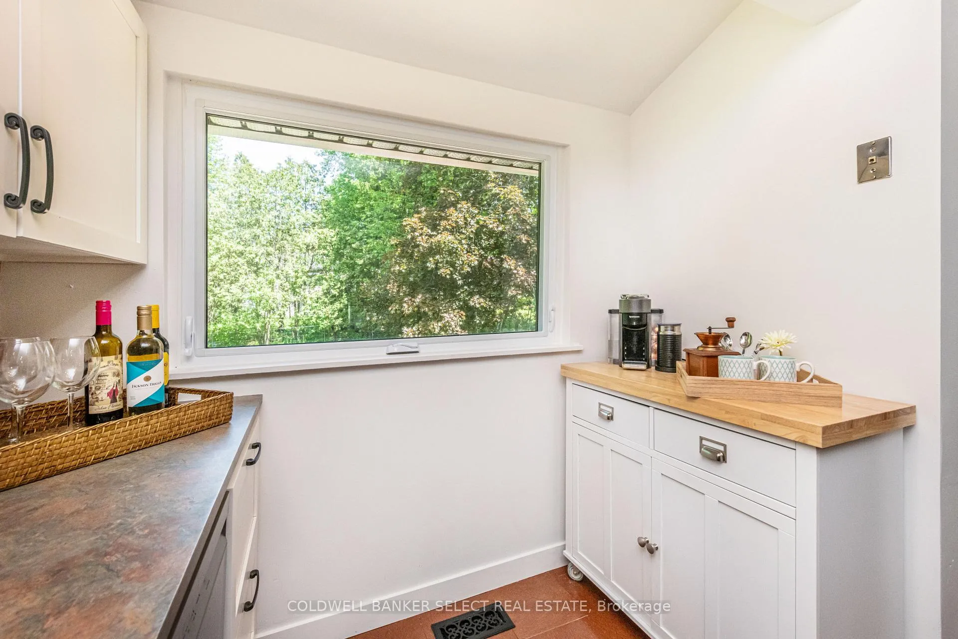 Photo 14 of 5 Pineridge Drive, Caledon, Palgrave — HOMEH
