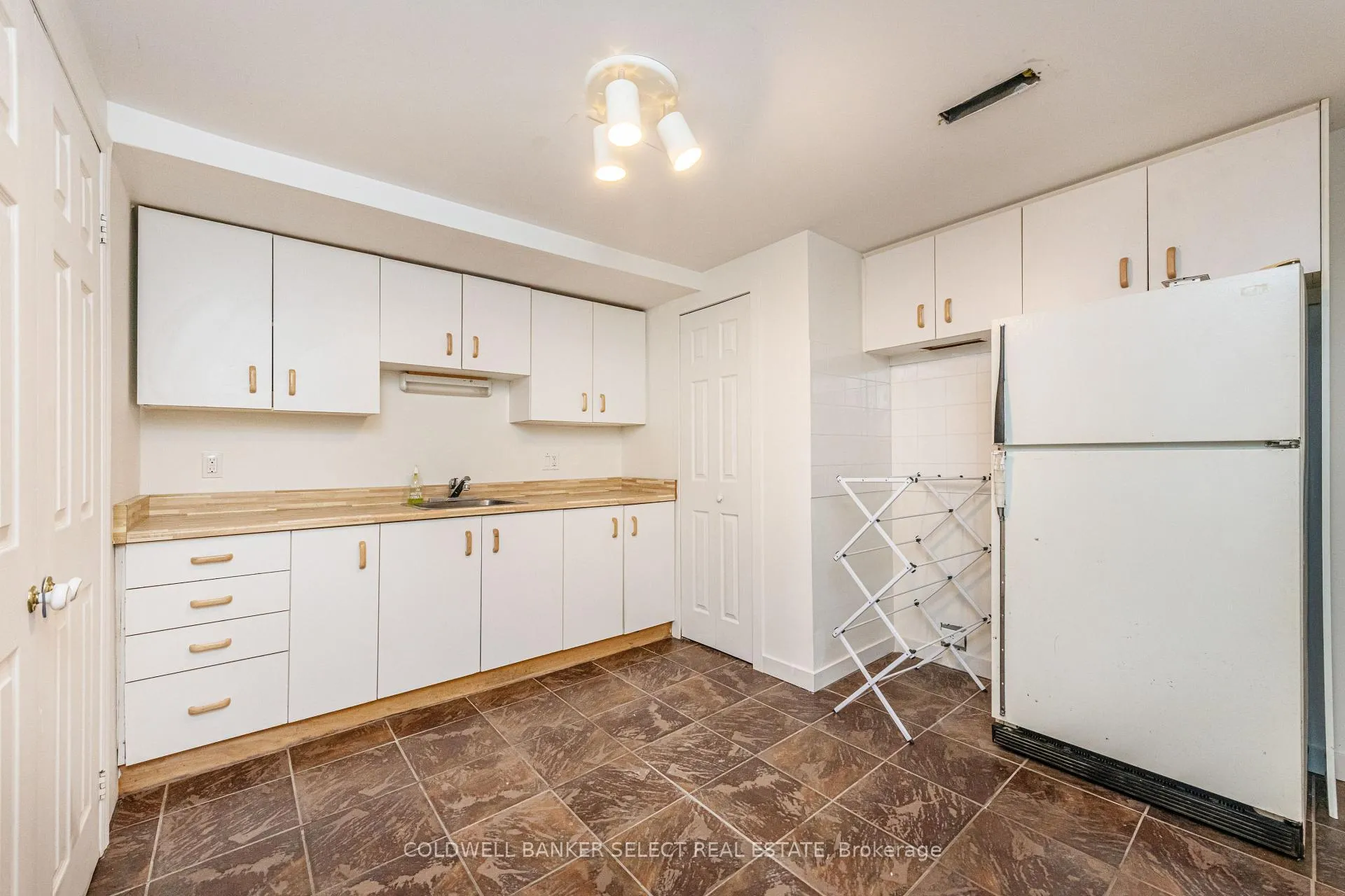 Photo 23 of 5 Pineridge Drive, Caledon, Palgrave — HOMEH