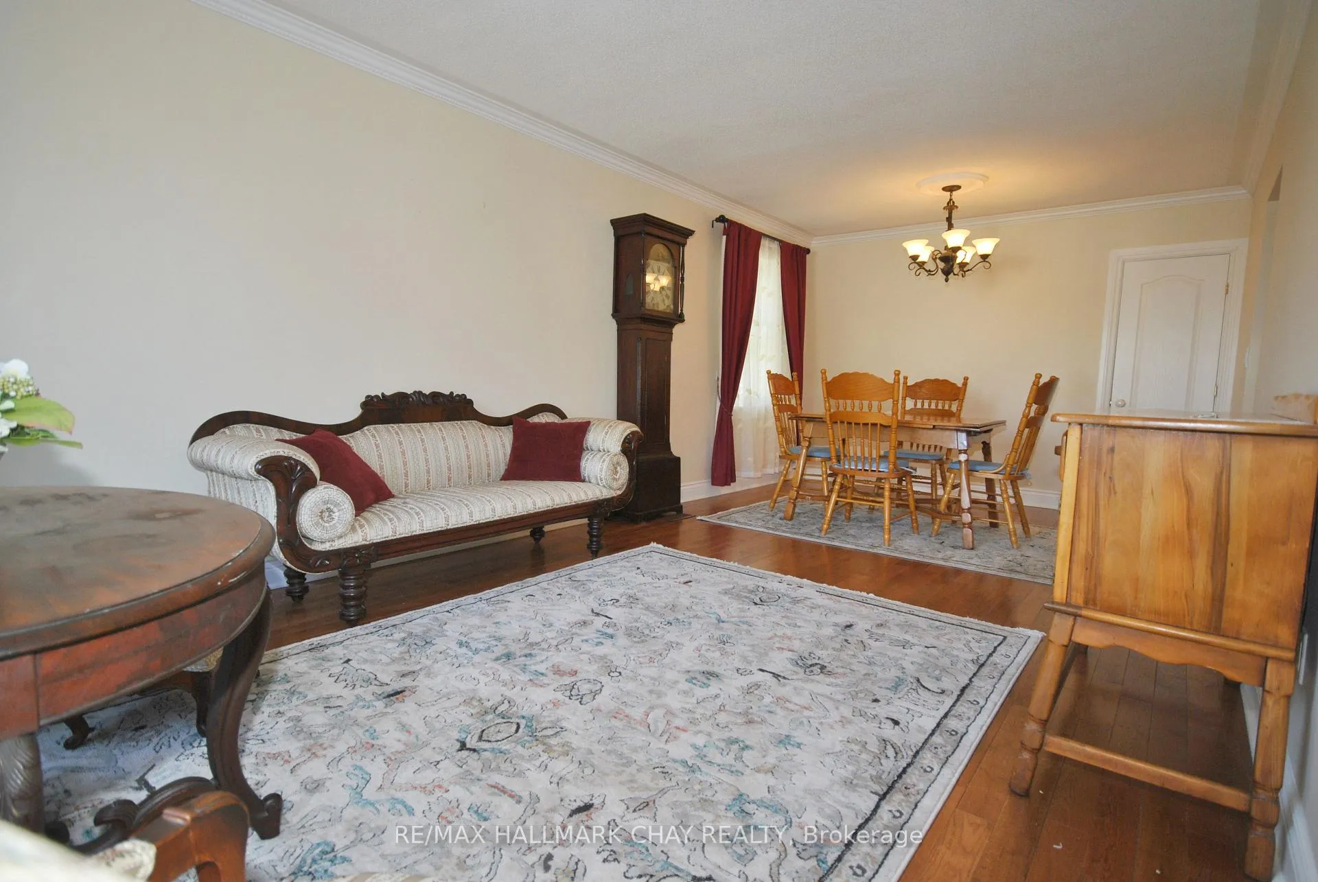 Photo 10 of 227 Duckworth Street, Barrie, Codrington — HOMEH