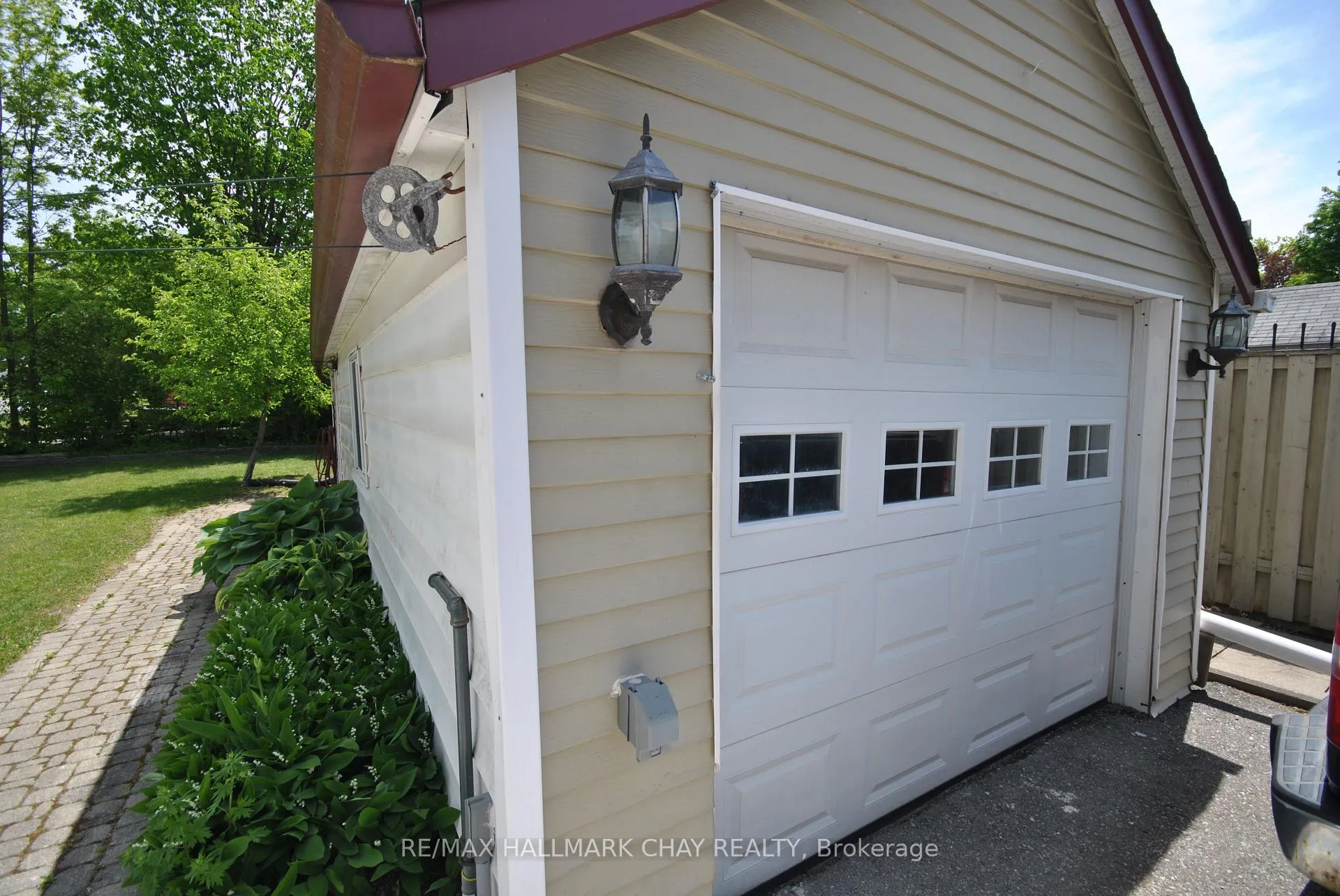 Photo 28 of 227 Duckworth Street, Barrie, Codrington — HOMEH