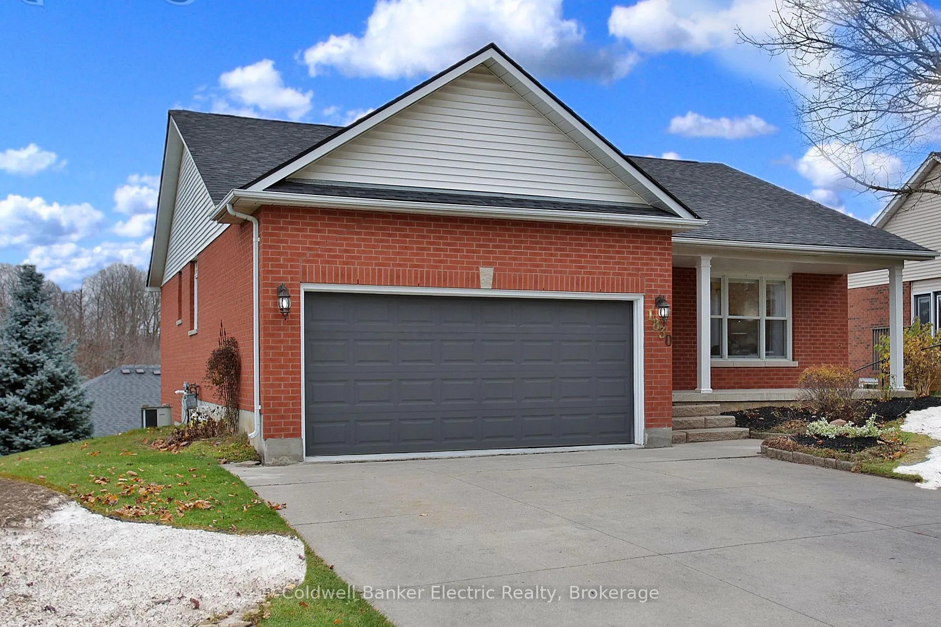 Photo 1 of 1830 Stratton Avenue, Peterborough, Otonabee Ward 1 — HOMEH