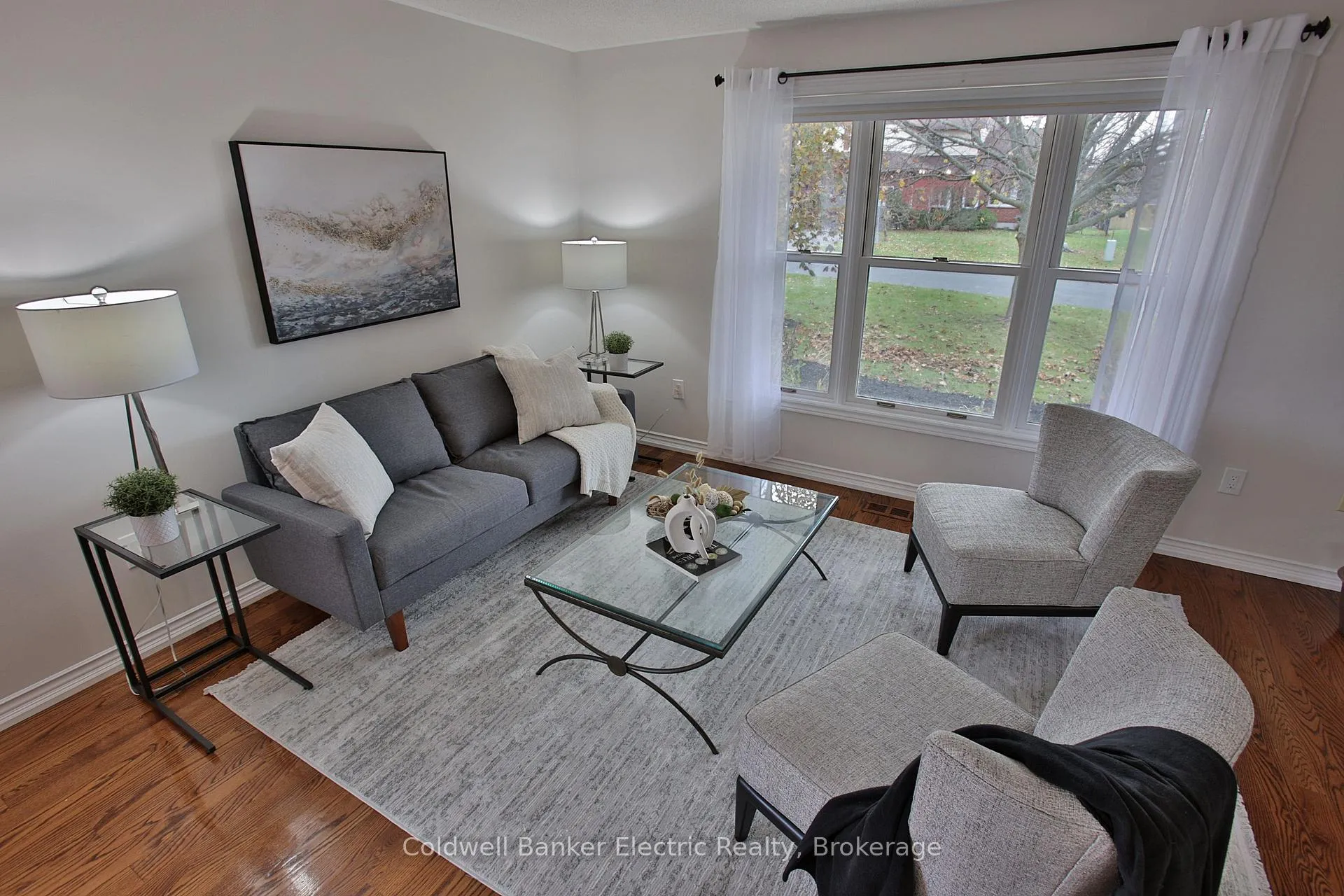 Photo 6 of 1830 Stratton Avenue, Peterborough, Otonabee Ward 1 — HOMEH
