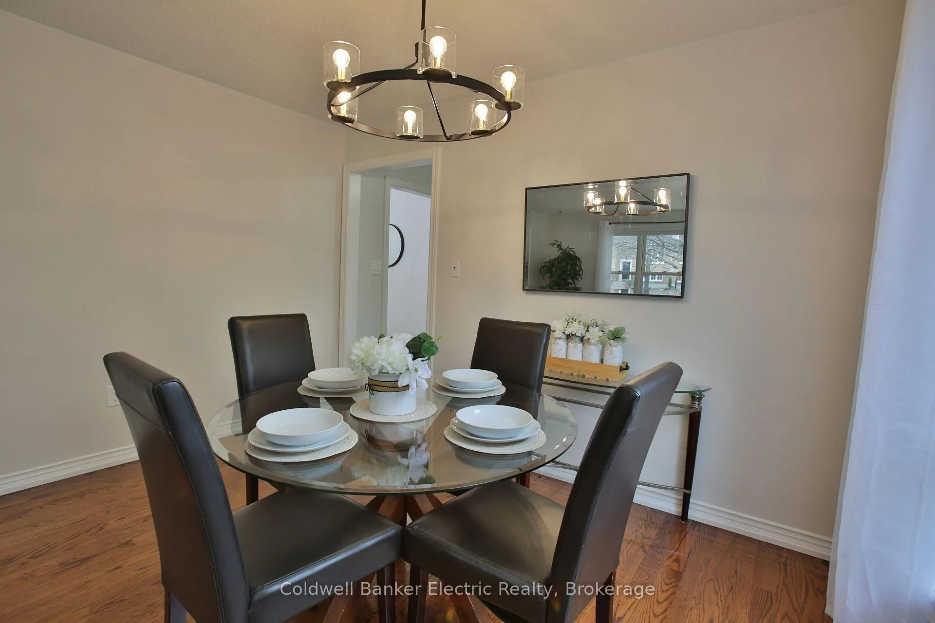Photo 9 of 1830 Stratton Avenue, Peterborough, Otonabee Ward 1 — HOMEH