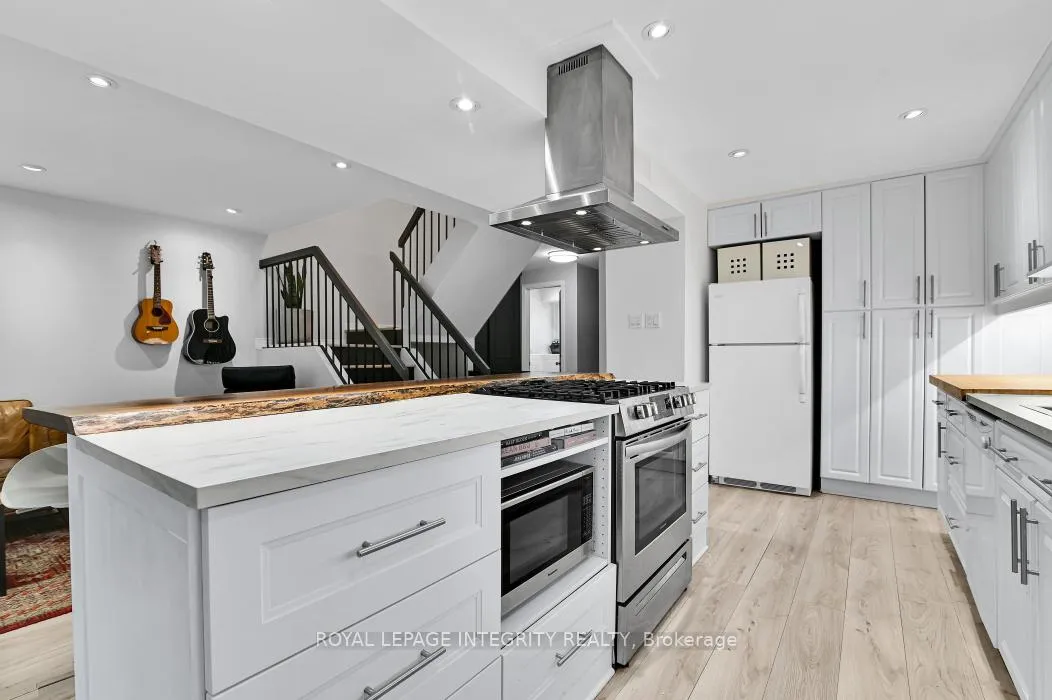 Photo 8 of Unit 95, 6812 Bilberry Drive, Ottawa, Convent Glen North — HOMEH