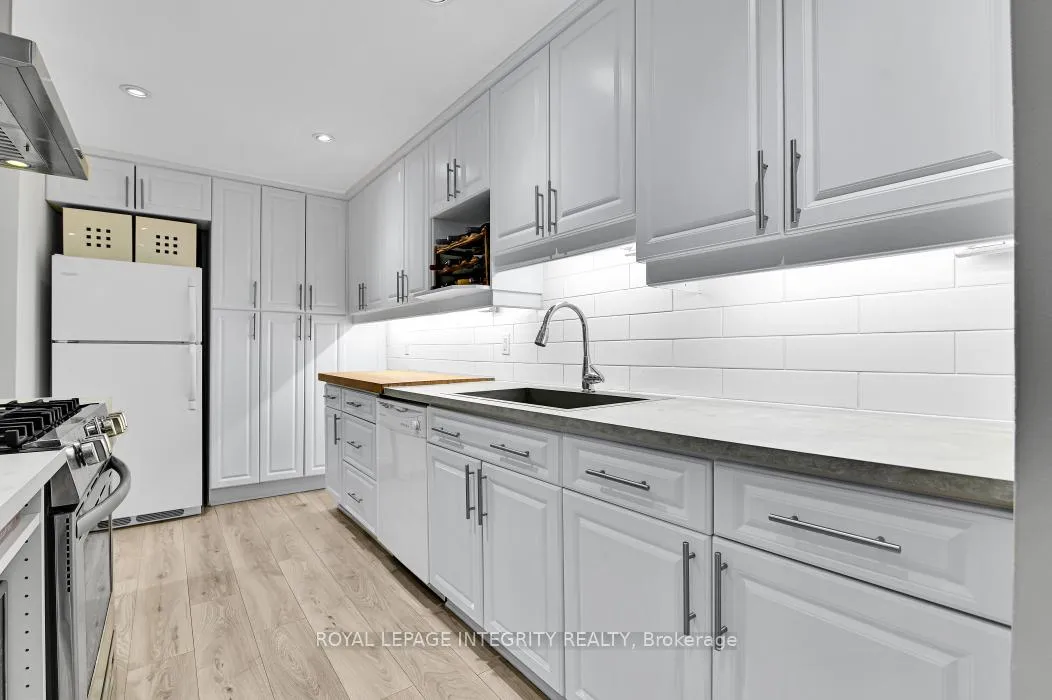 Photo 9 of Unit 95, 6812 Bilberry Drive, Ottawa, Convent Glen North — HOMEH