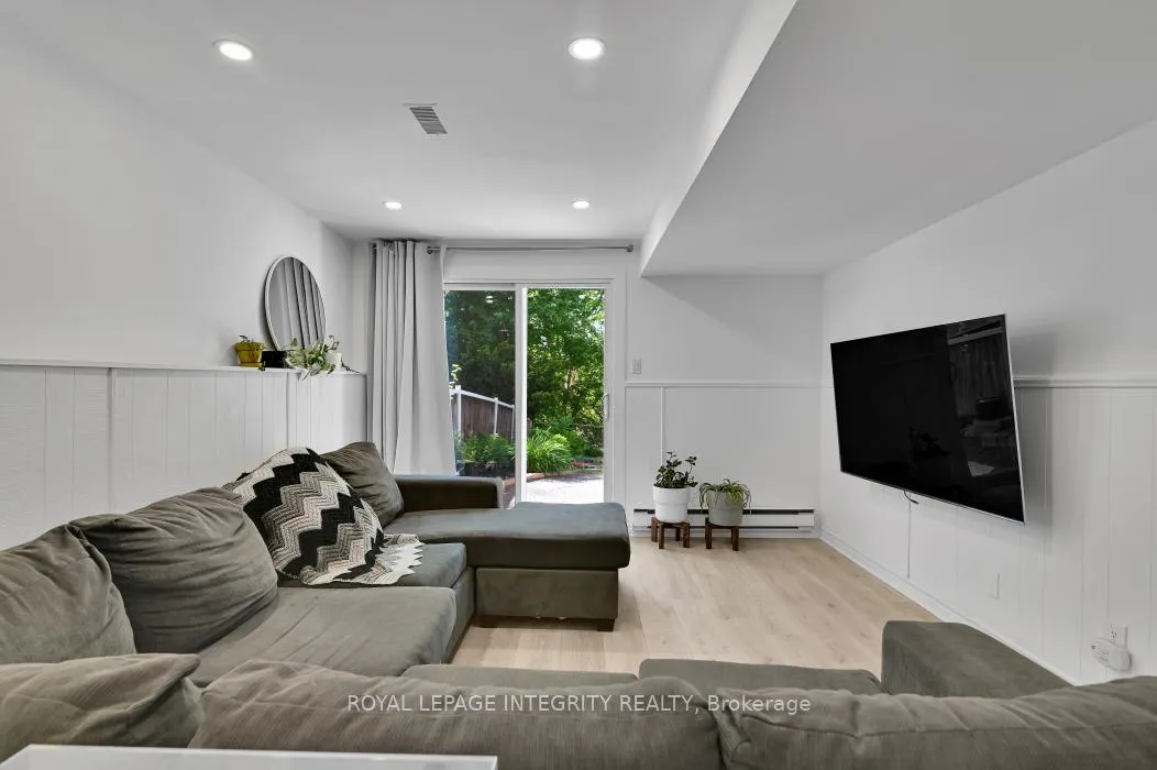 Photo 23 of Unit 95, 6812 Bilberry Drive, Ottawa, Convent Glen North — HOMEH
