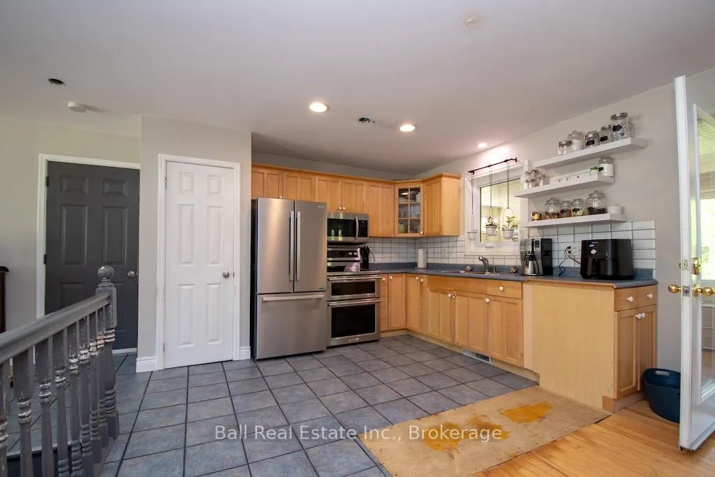Photo 8 of 3993 County Rd 620, North Kawartha — HOMEH