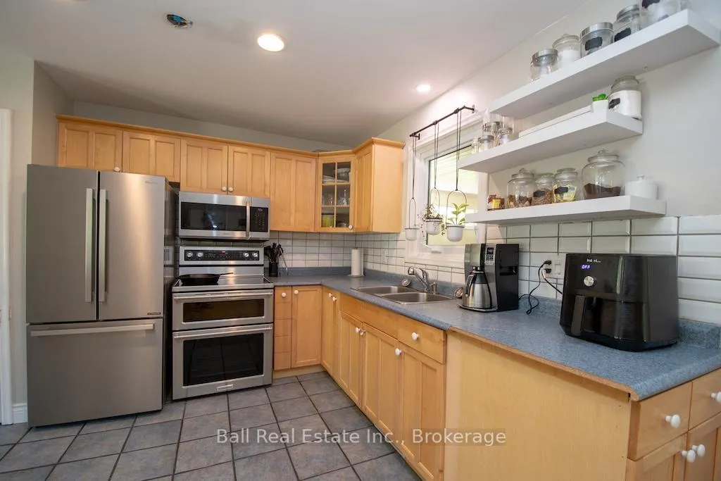 Photo 12 of 3993 County Rd 620, North Kawartha — HOMEH