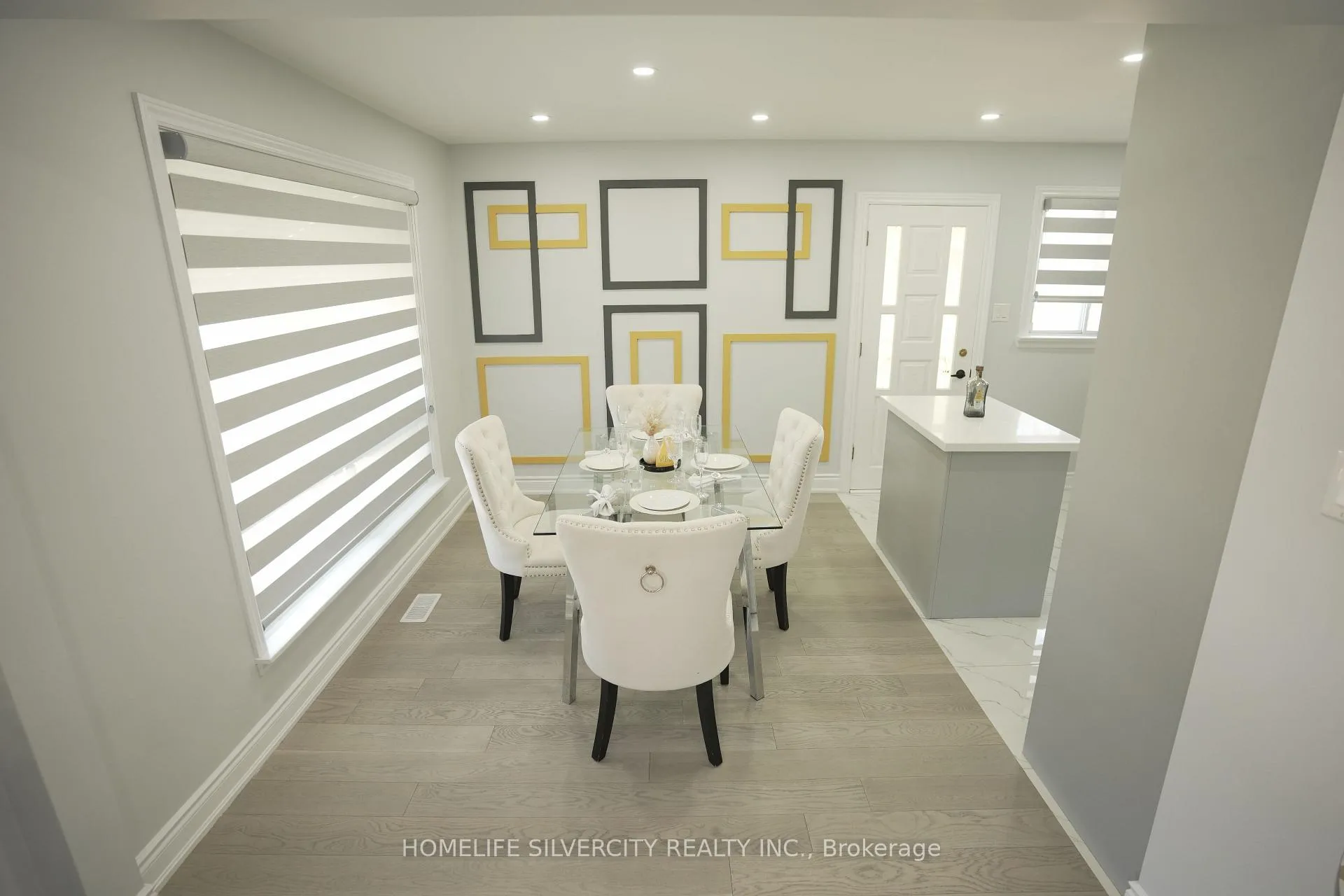 Photo 4 of 21 Billcar Road, Etobicoke, West Humber-Clairville — HOMEH