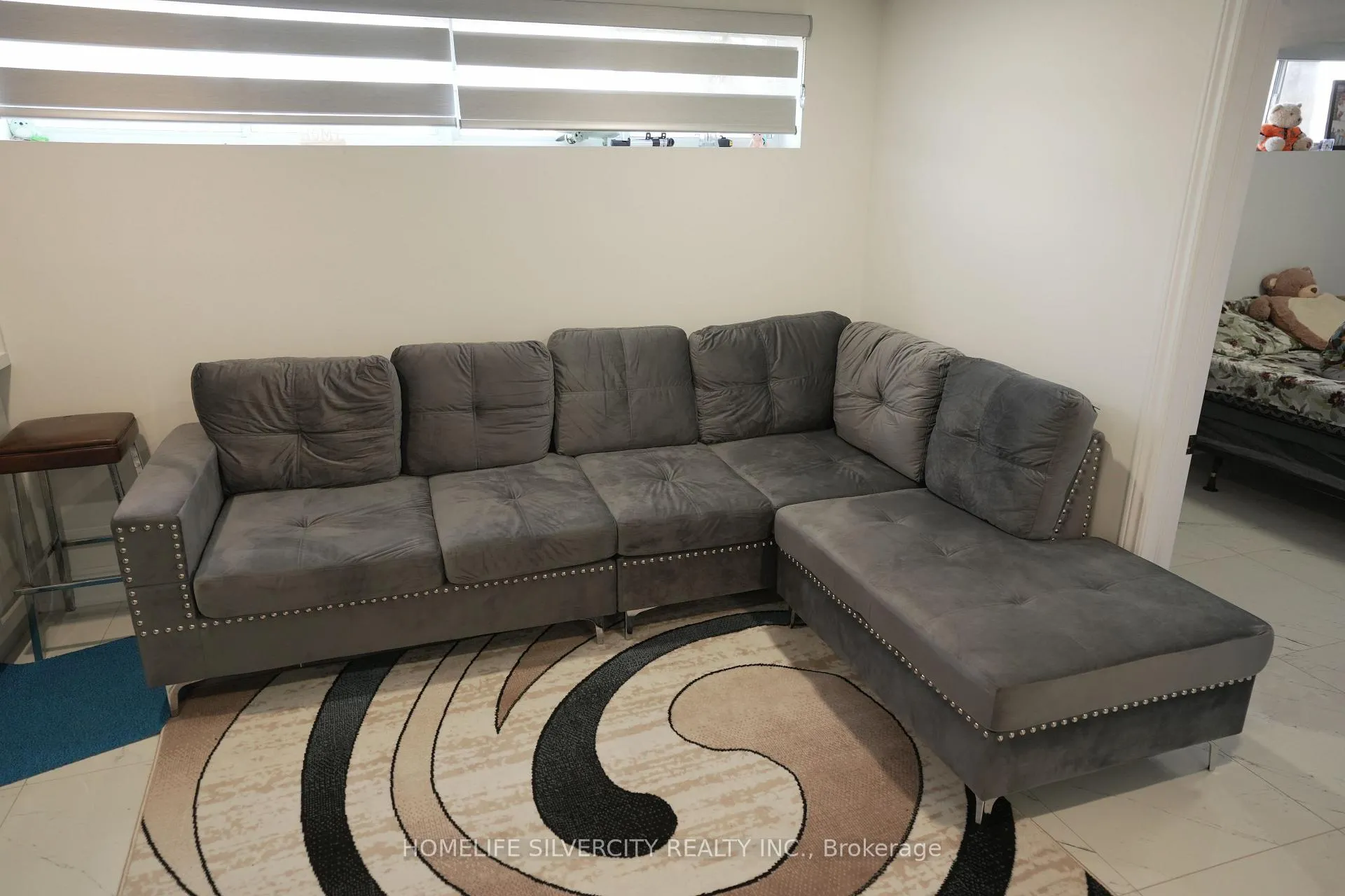 Photo 6 of 21 Billcar Road, Etobicoke, West Humber-Clairville — HOMEH
