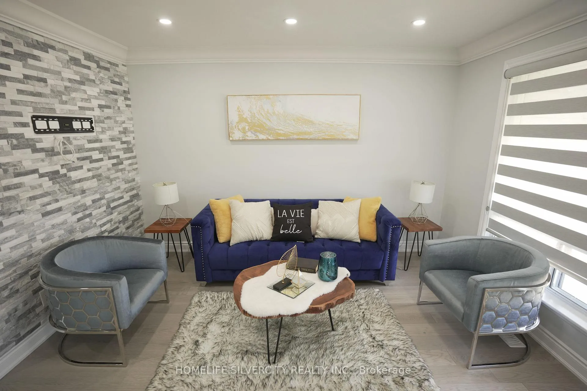 Photo 7 of 21 Billcar Road, Etobicoke, West Humber-Clairville — HOMEH