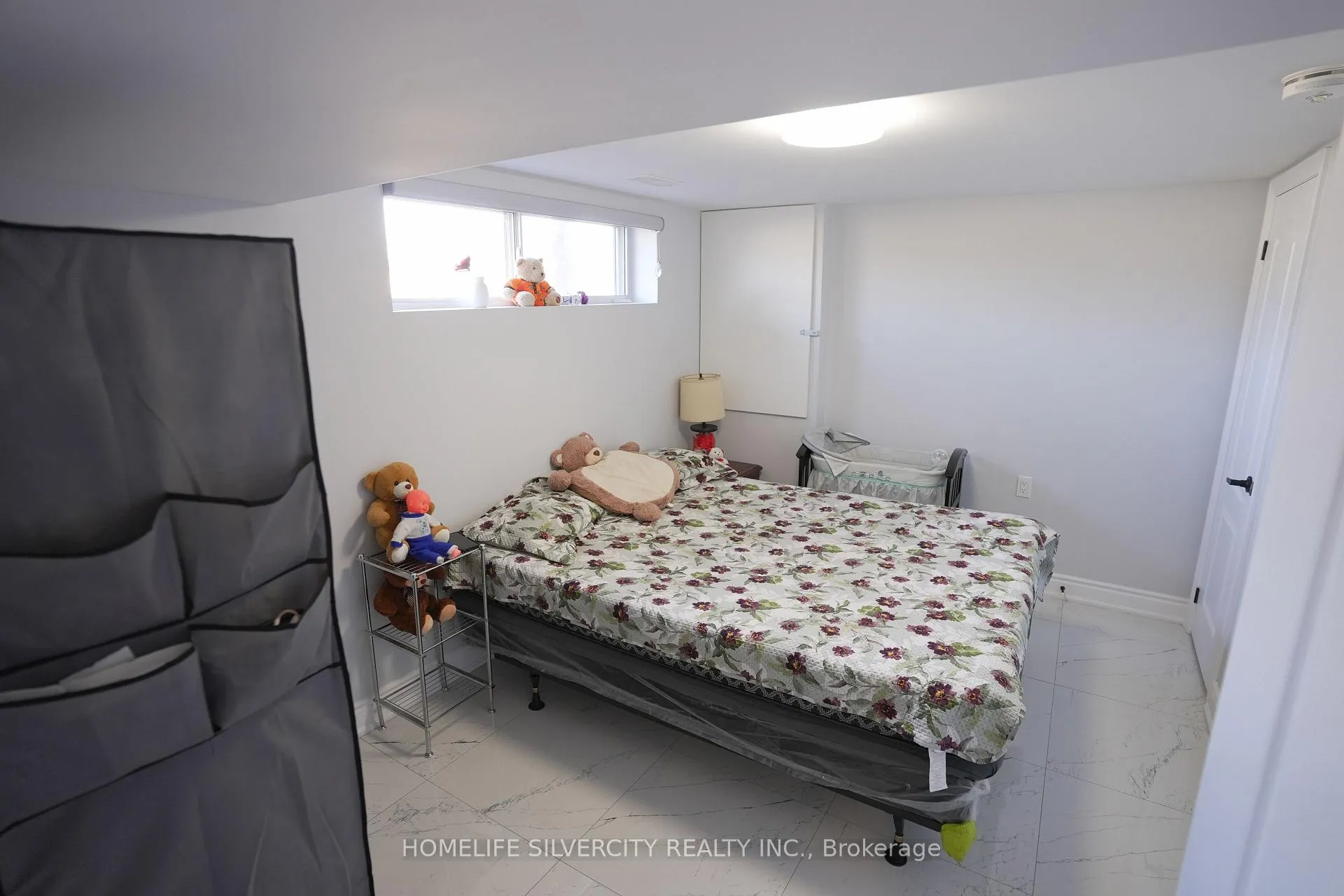 Photo 20 of 21 Billcar Road, Etobicoke, West Humber-Clairville — HOMEH