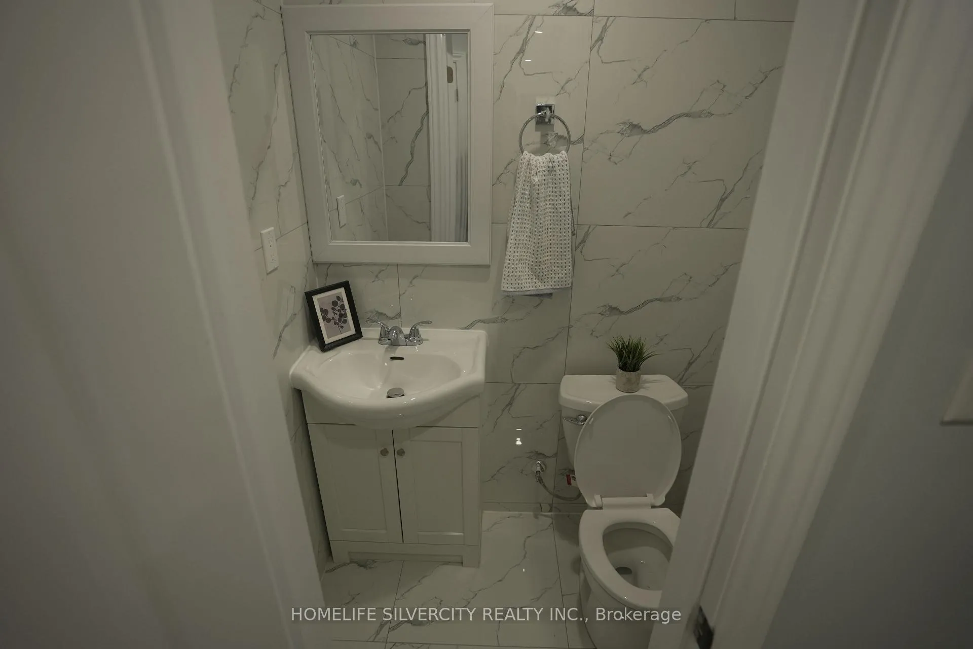 Photo 27 of 21 Billcar Road, Etobicoke, West Humber-Clairville — HOMEH