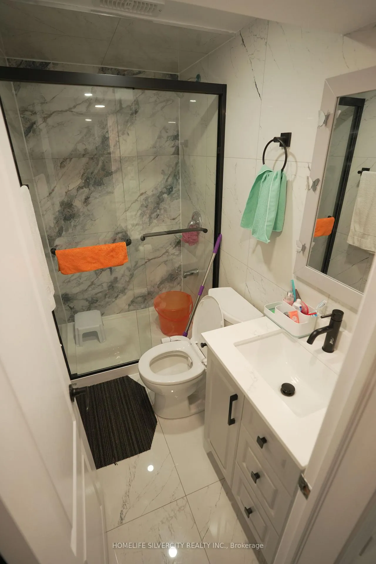 Photo 32 of 21 Billcar Road, Etobicoke, West Humber-Clairville — HOMEH