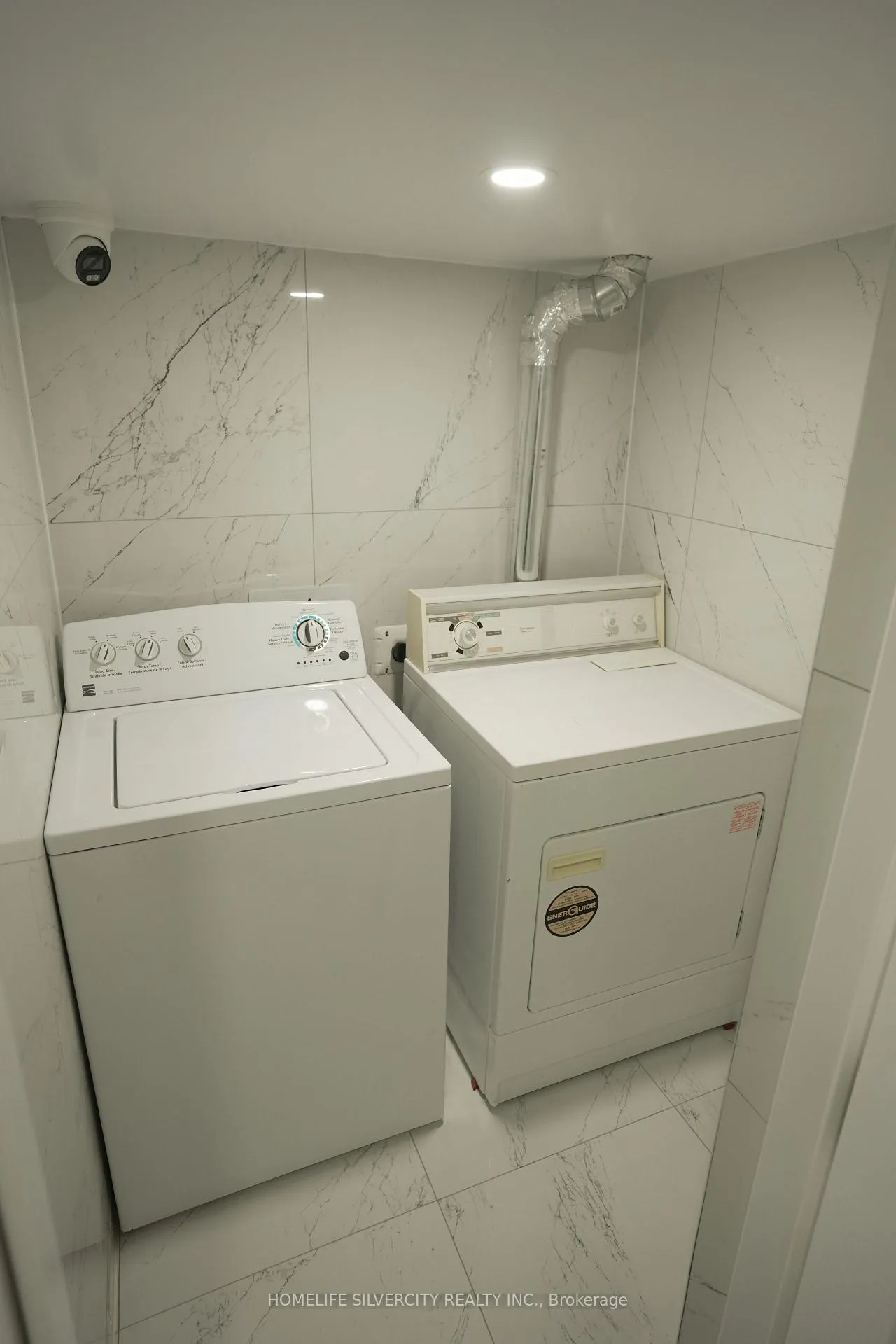 Photo 36 of 21 Billcar Road, Etobicoke, West Humber-Clairville — HOMEH