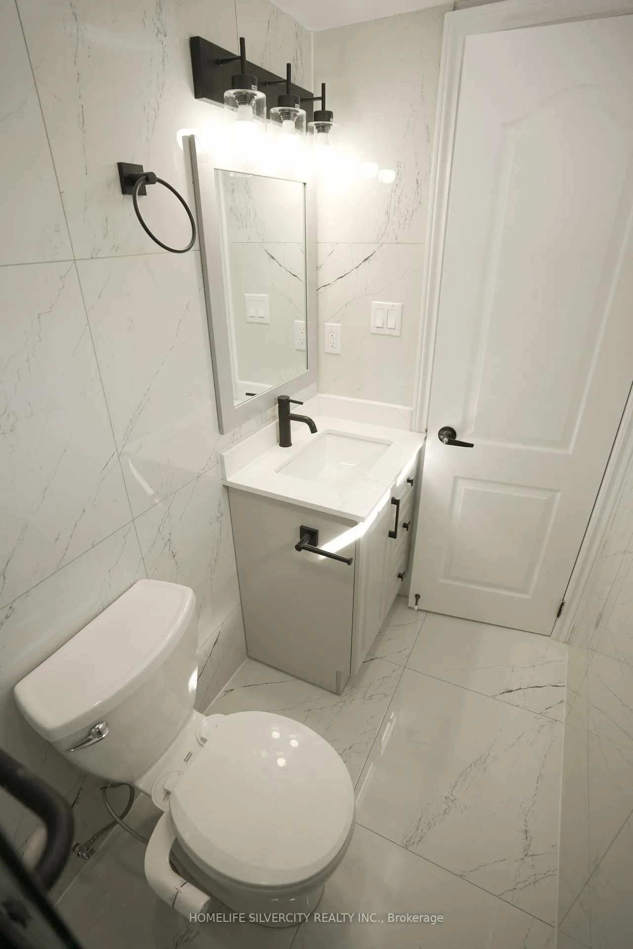 Photo 39 of 21 Billcar Road, Etobicoke, West Humber-Clairville — HOMEH