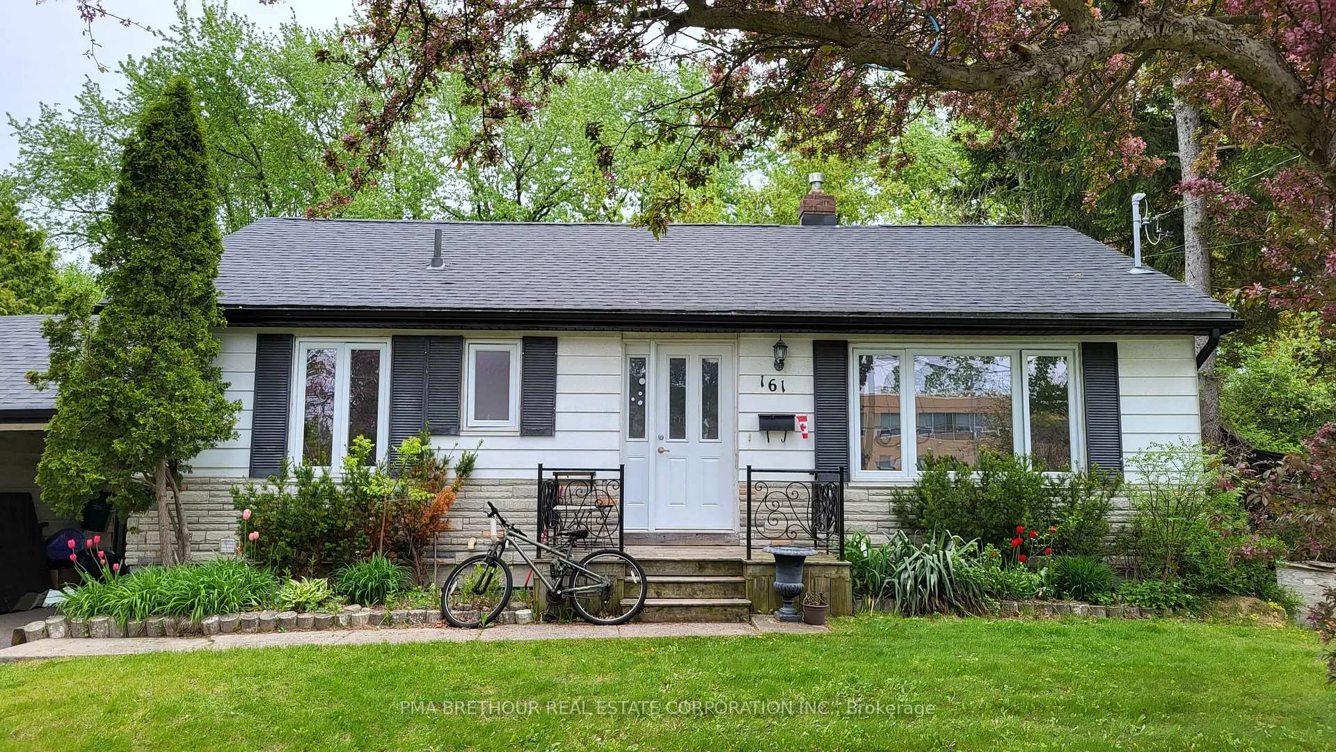 Photo 1 of 161 Henderson Avenue, Markham, Thornhill — HOMEH