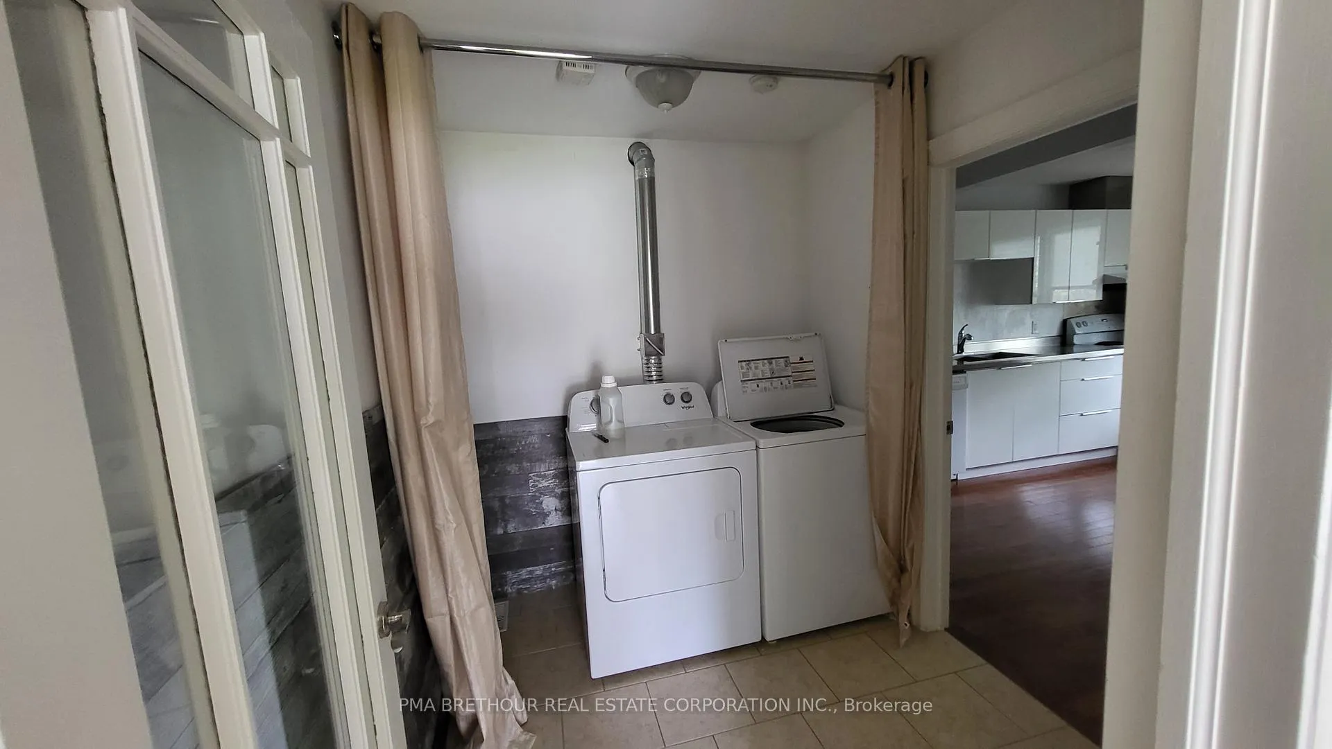 Photo 15 of 161 Henderson Avenue, Markham, Thornhill — HOMEH