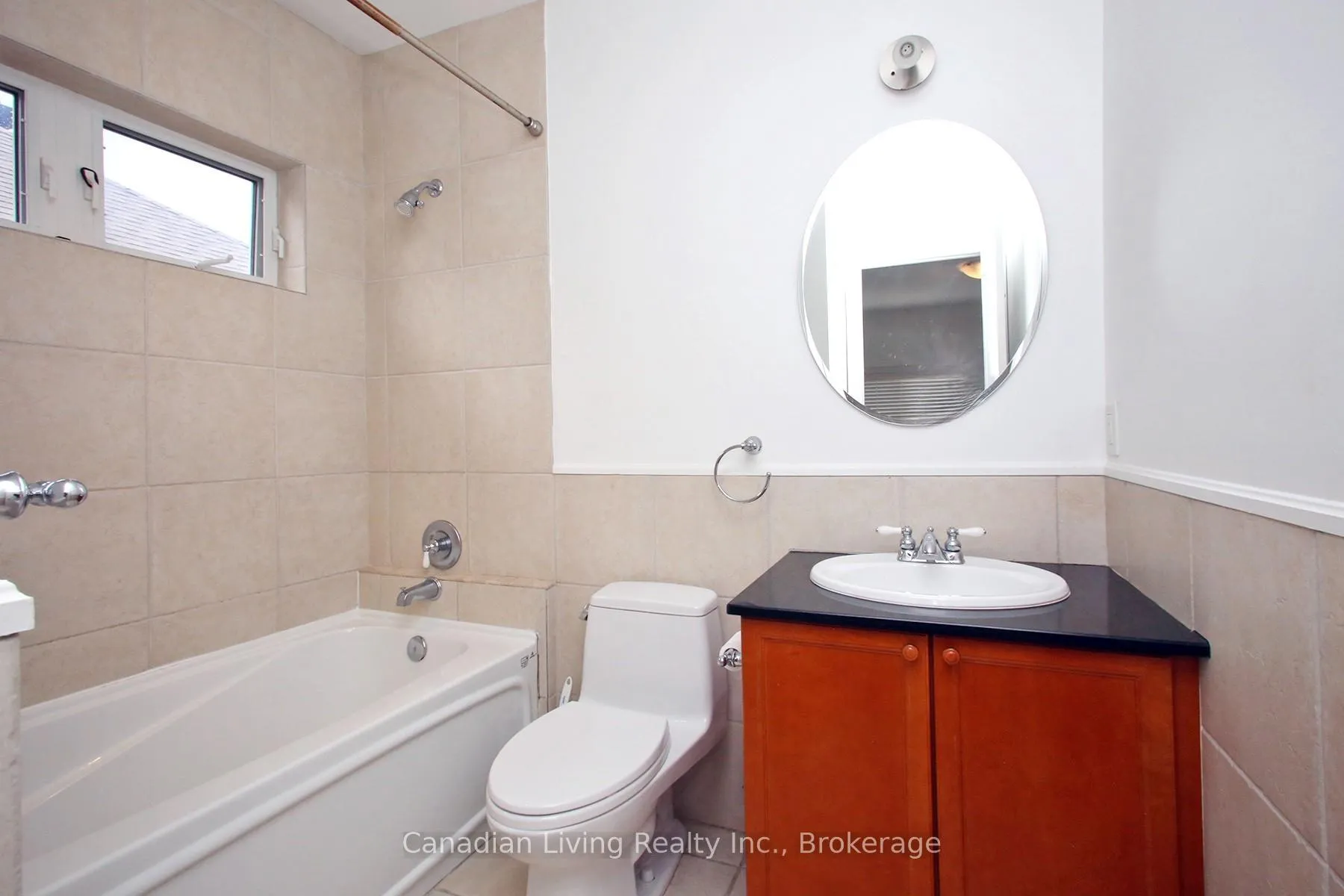 Photo 26 of 374 Glengarry Avenue, Toronto, Bedford Park-Nortown — HOMEH