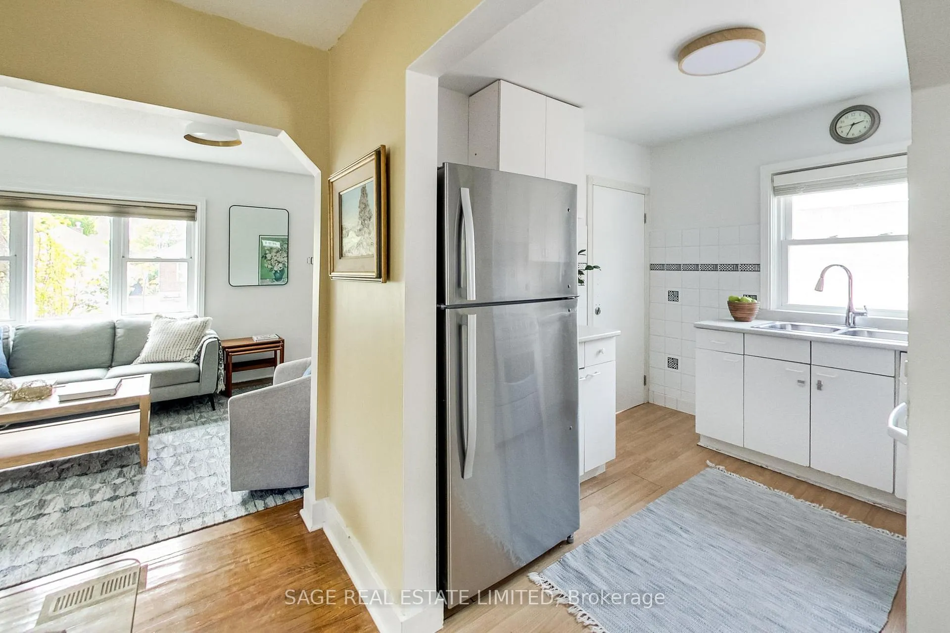 Photo 17 of 35 Blakley Avenue, Toronto, Rockcliffe-Smythe — HOMEH