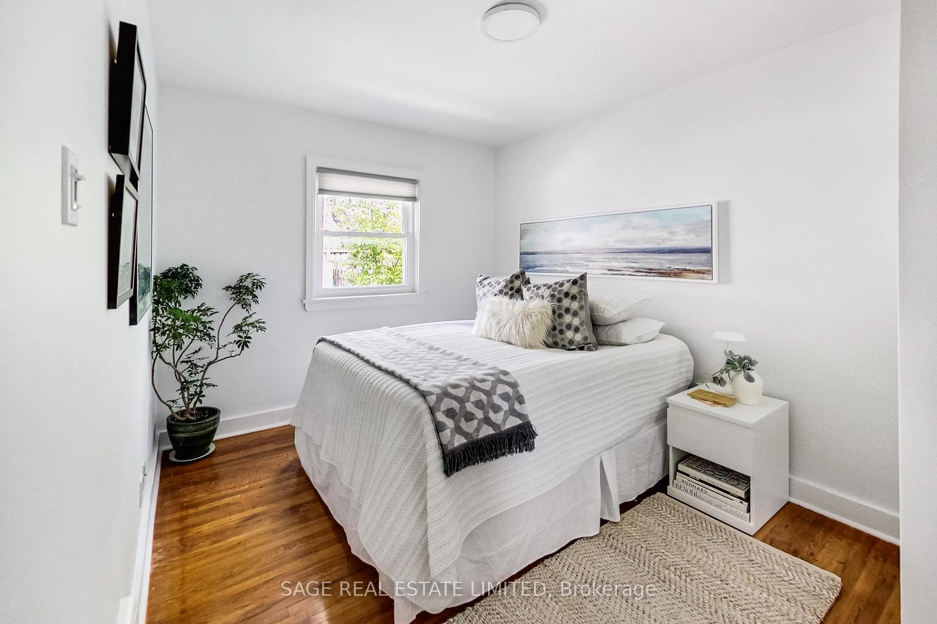 Photo 23 of 35 Blakley Avenue, Toronto, Rockcliffe-Smythe — HOMEH