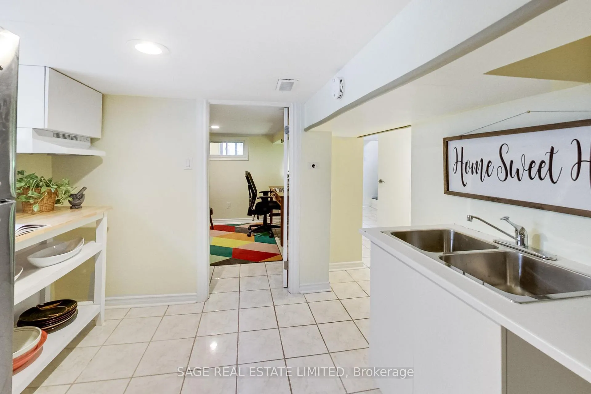 Photo 28 of 35 Blakley Avenue, Toronto, Rockcliffe-Smythe — HOMEH