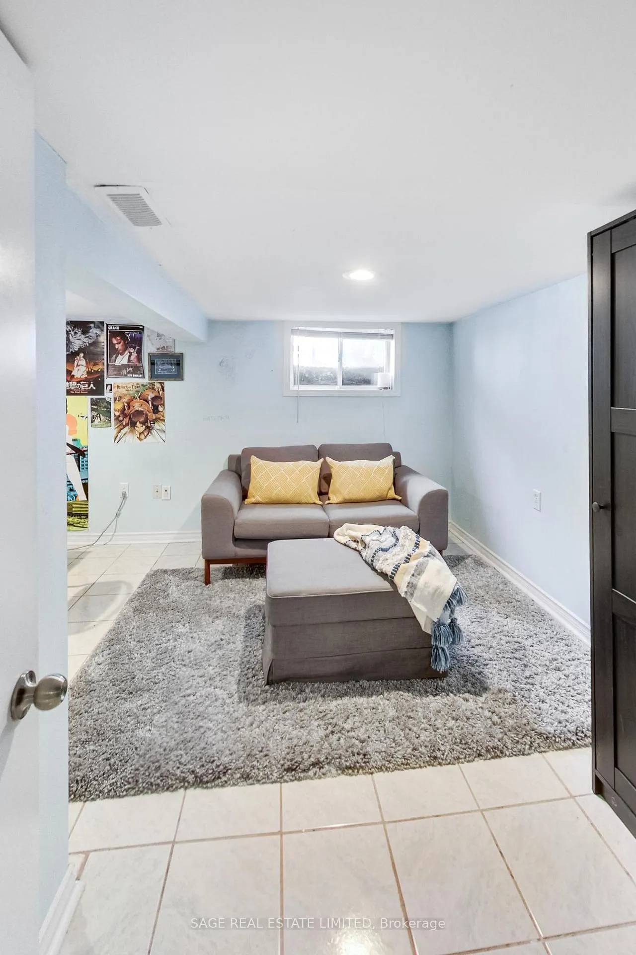 Photo 30 of 35 Blakley Avenue, Toronto, Rockcliffe-Smythe — HOMEH