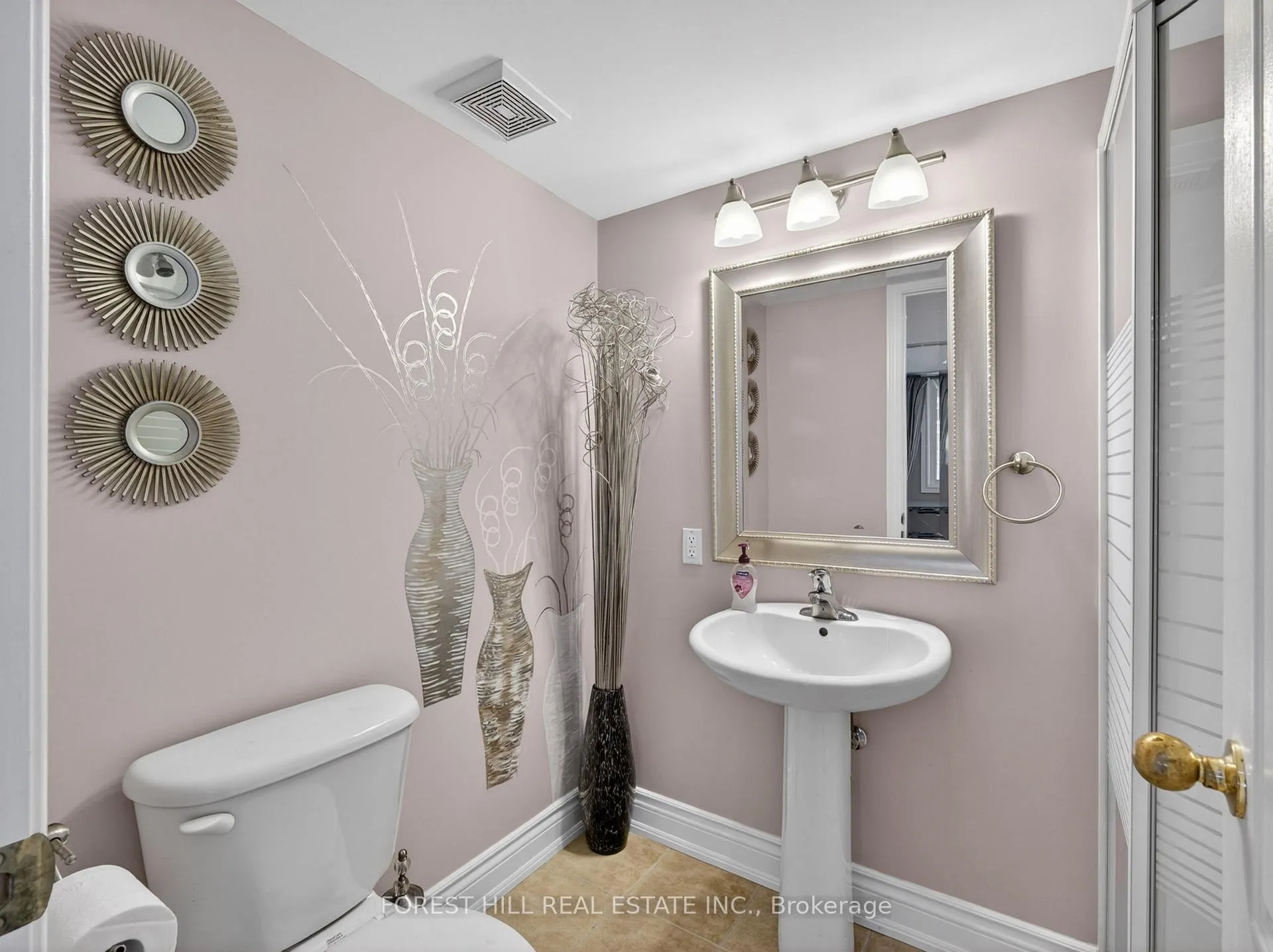 Photo 21 of 24 Mintwood Road, Vaughan, Patterson — HOMEH
