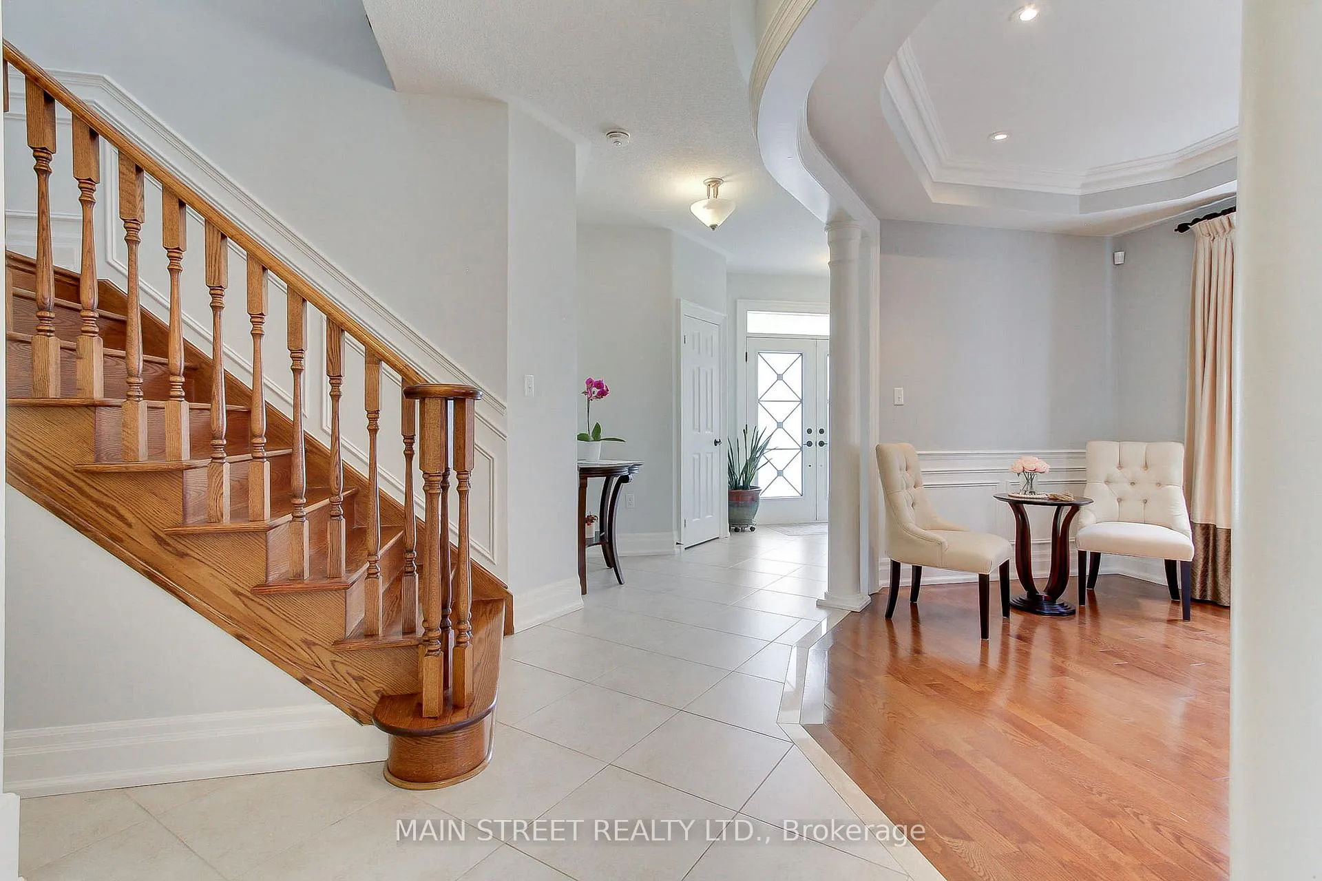 Photo 6 of 14 Reginald Lamb Crescent, Markham, Box Grove — HOMEH