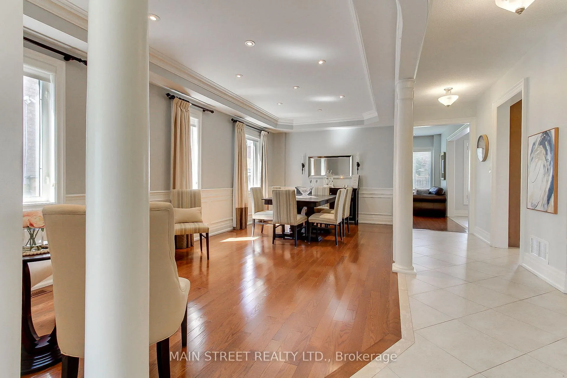 Photo 8 of 14 Reginald Lamb Crescent, Markham, Box Grove — HOMEH