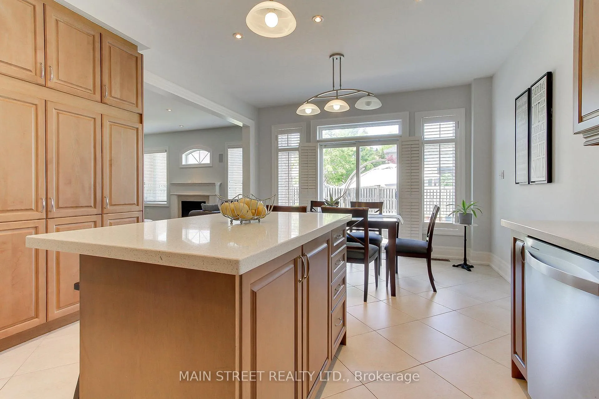 Photo 19 of 14 Reginald Lamb Crescent, Markham, Box Grove — HOMEH