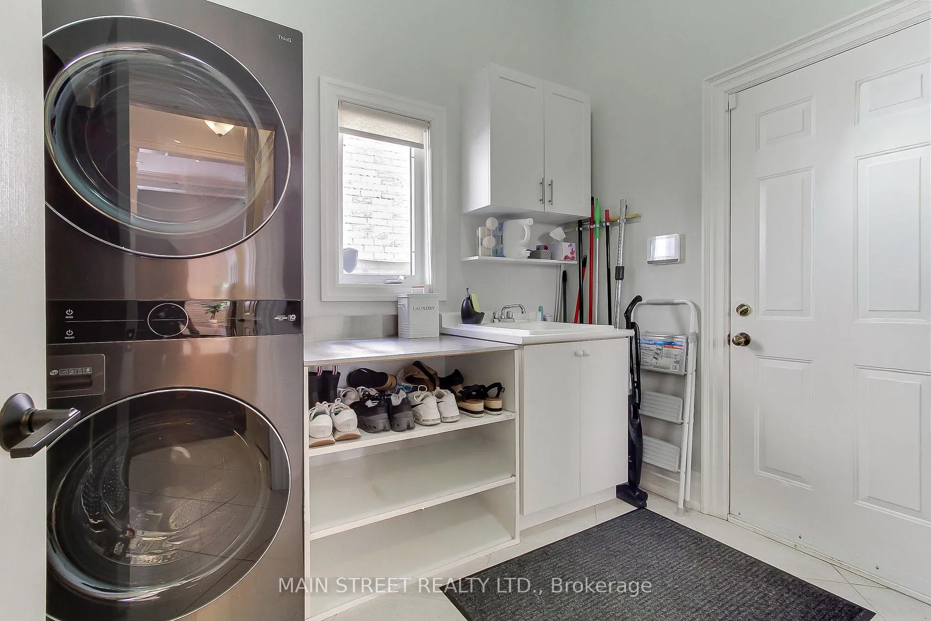 Photo 26 of 14 Reginald Lamb Crescent, Markham, Box Grove — HOMEH
