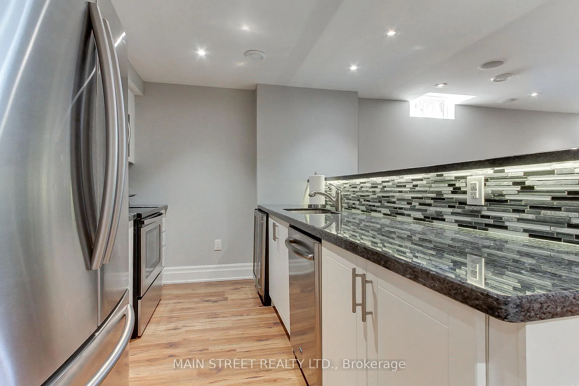 Photo 39 of 14 Reginald Lamb Crescent, Markham, Box Grove — HOMEH
