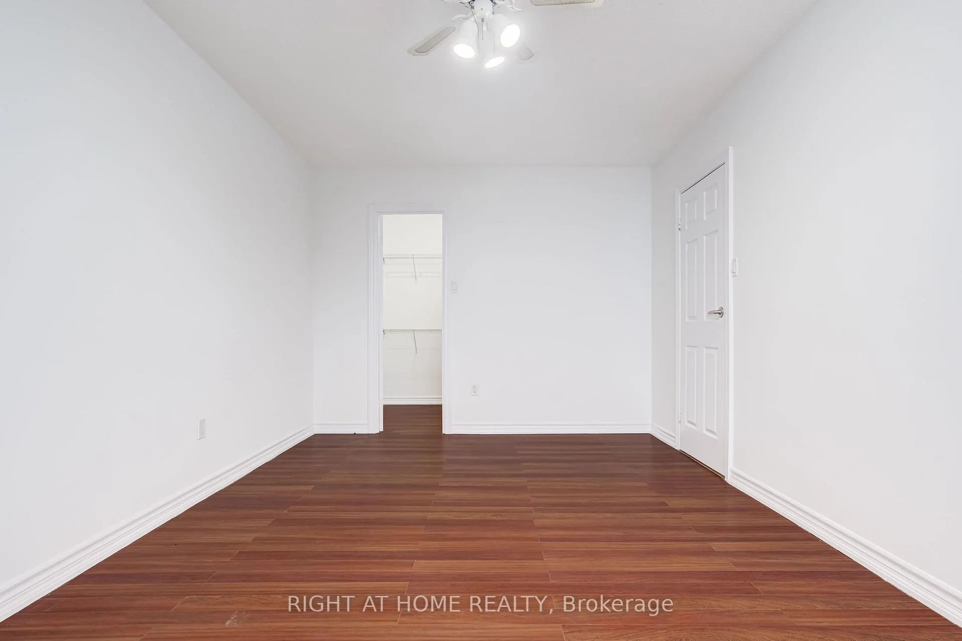 Photo 20 of Unit 802, 551 The West Mall, Etobicoke, Etobicoke West Mall — HOMEH