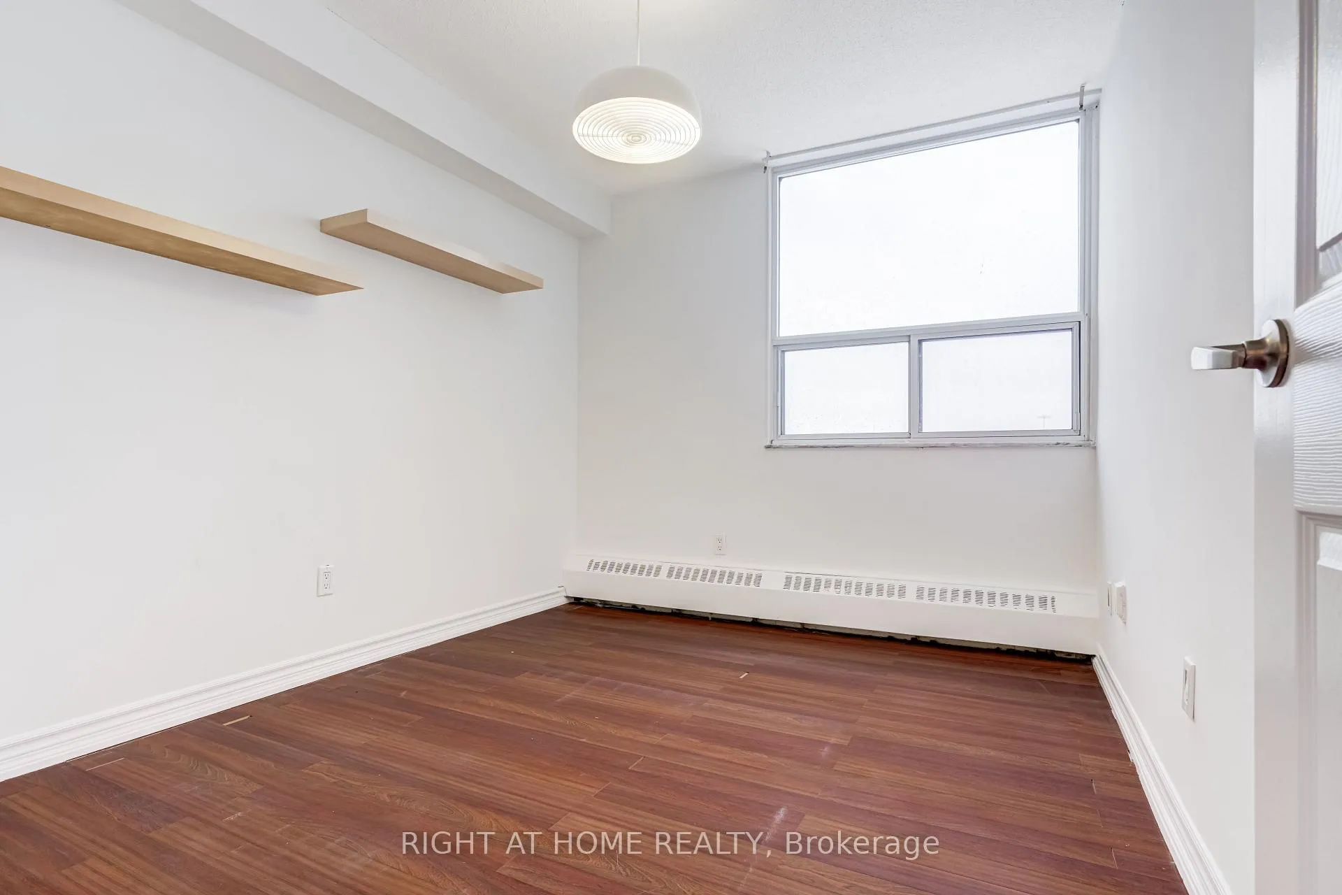 Photo 22 of Unit 802, 551 The West Mall, Etobicoke, Etobicoke West Mall — HOMEH