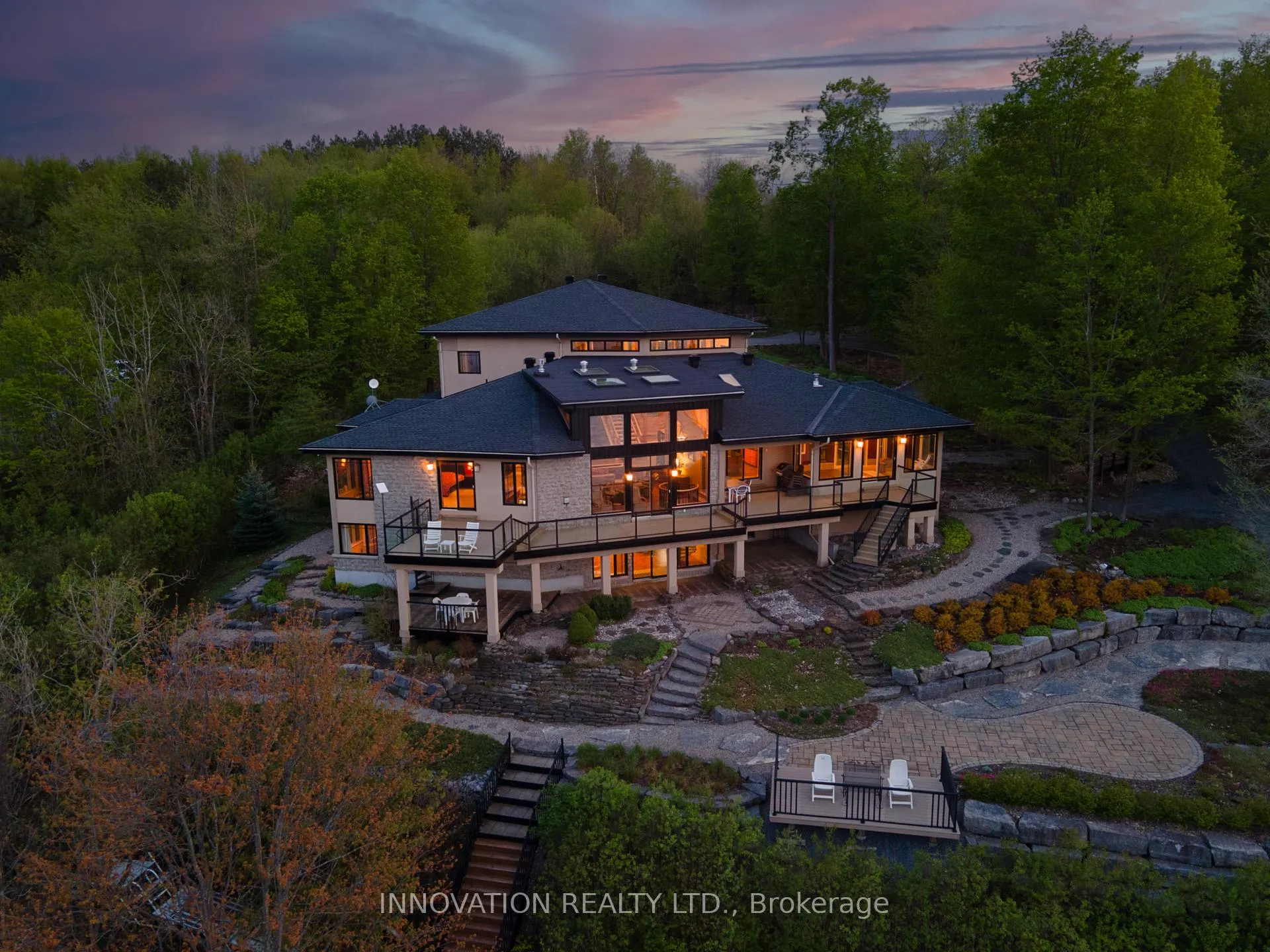 Photo of 325 Berry Side Road