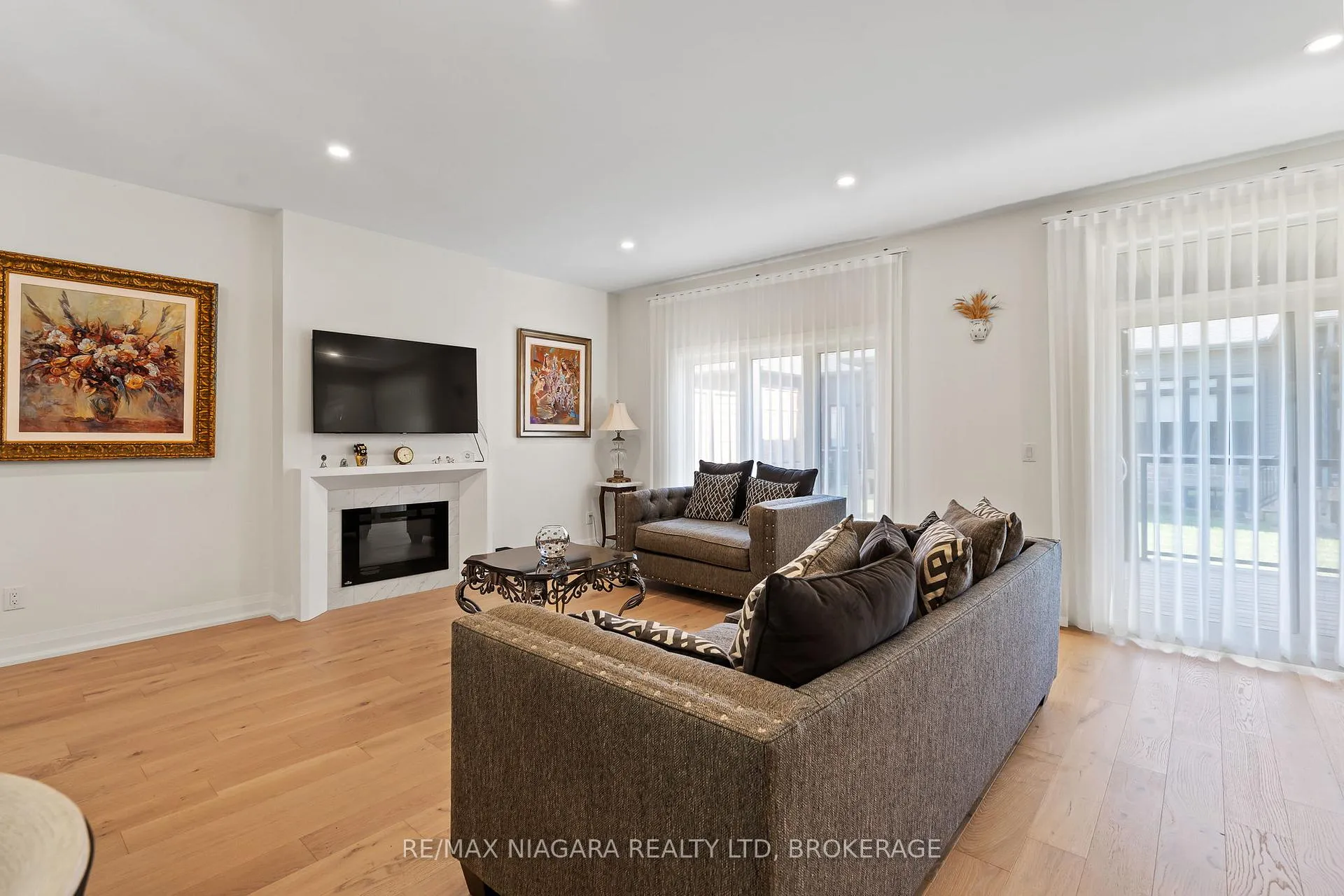 Photo 15 of Unit 19, 8974 Willoughby Drive, Niagara Falls, Chippawa — HOMEH