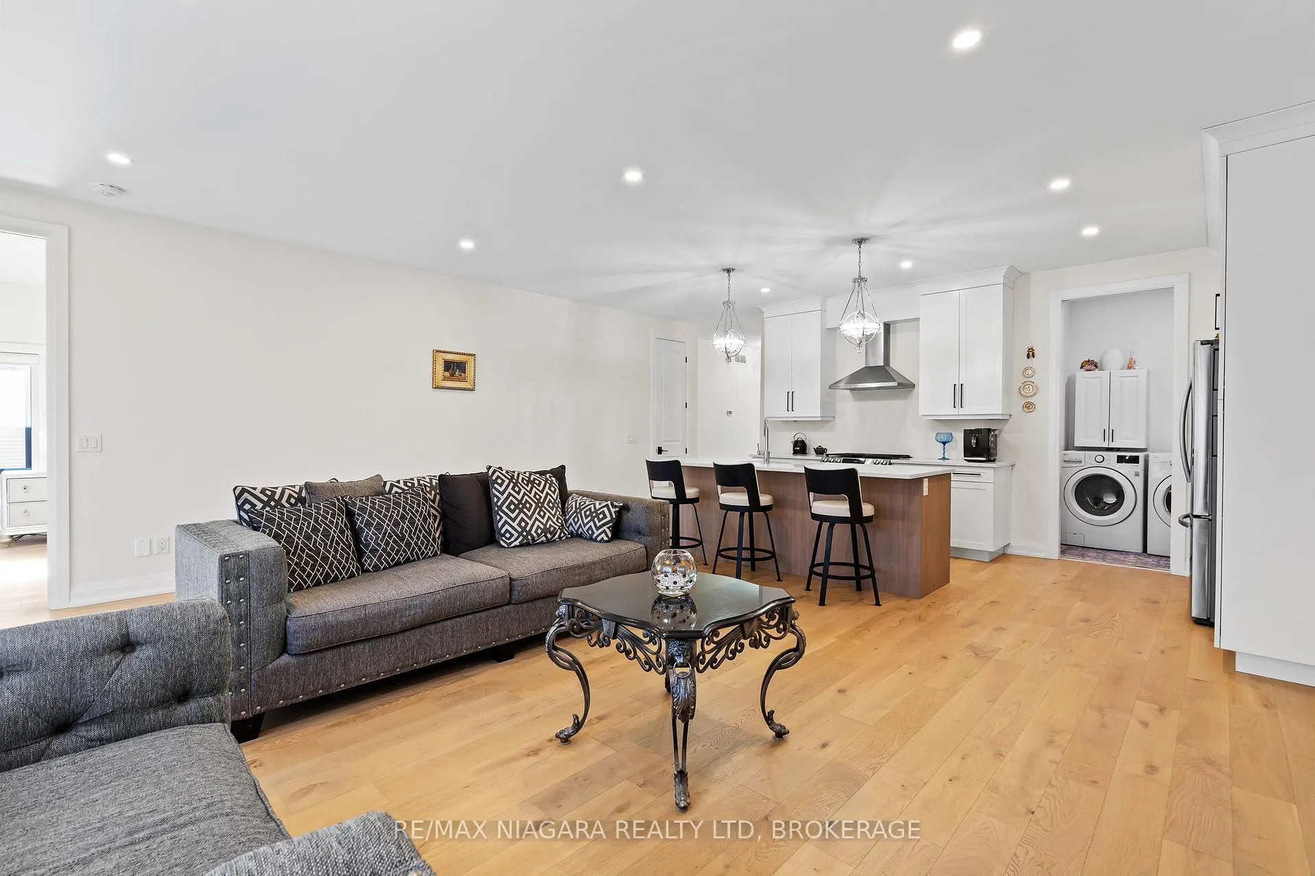 Photo 17 of Unit 19, 8974 Willoughby Drive, Niagara Falls, Chippawa — HOMEH