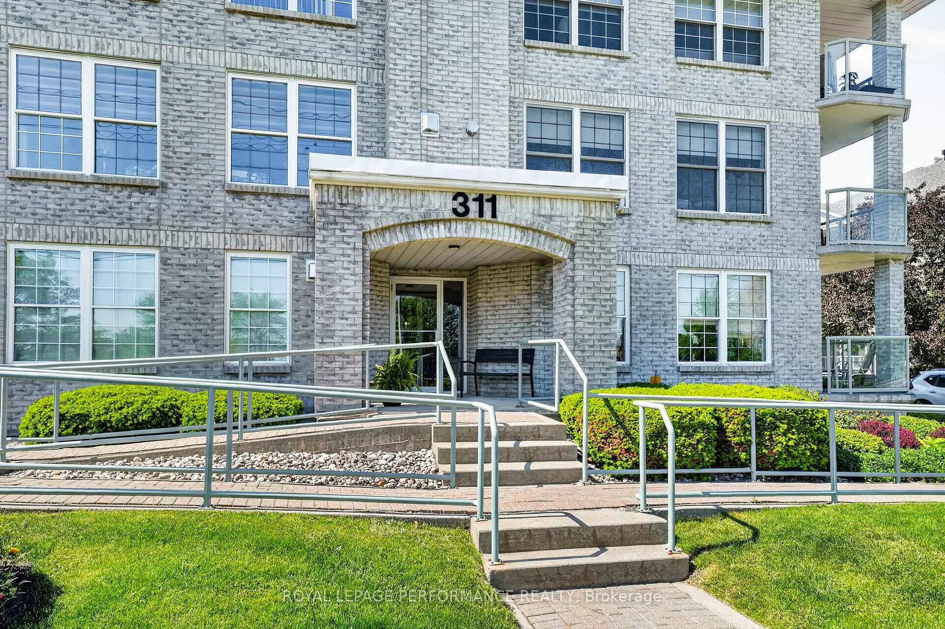 Photo 4 of Unit 103, 311 Water Street W, Cornwall — HOMEH