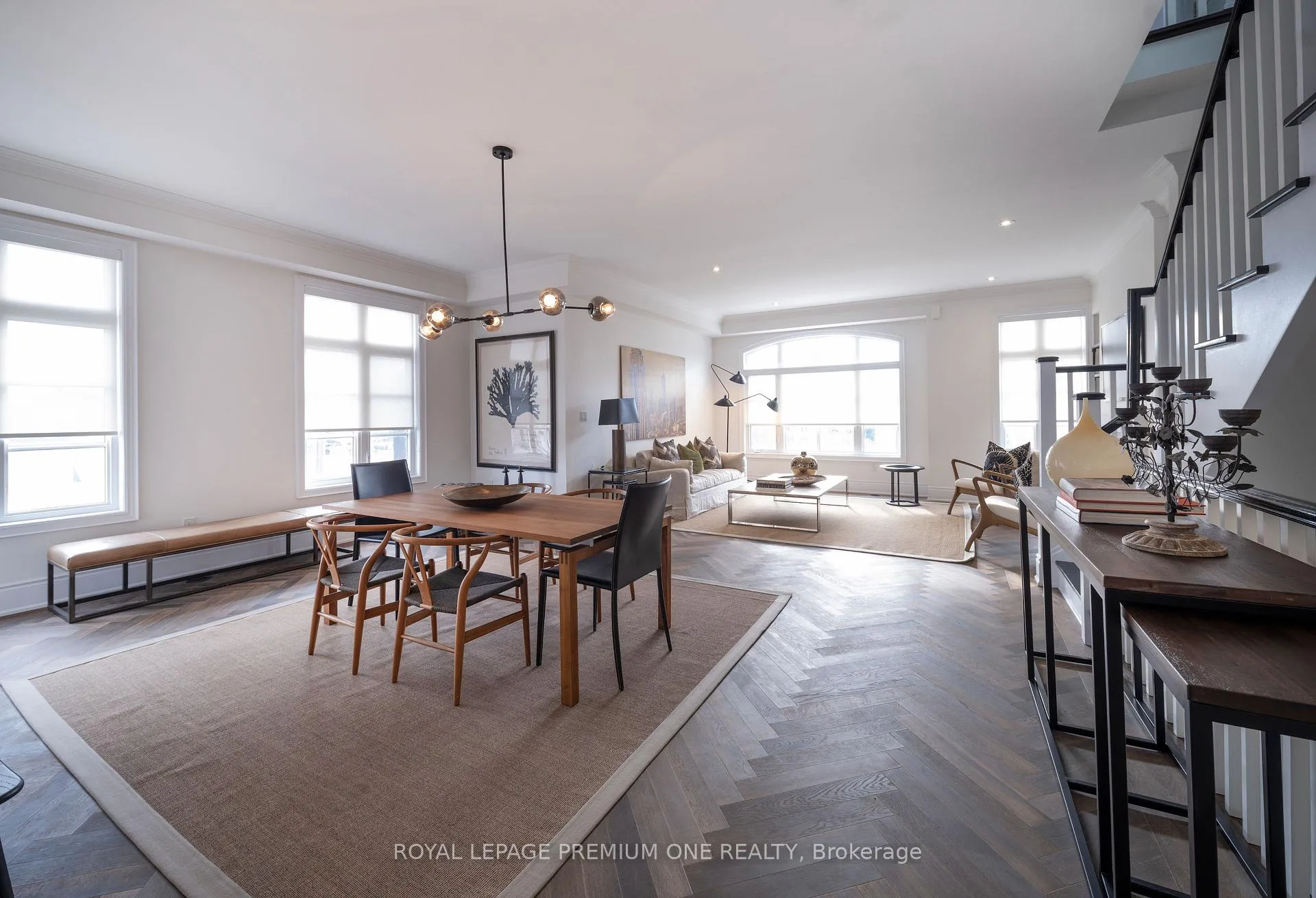 Photo 7 of 70A Thomas Street, Mississauga, Streetsville — HOMEH
