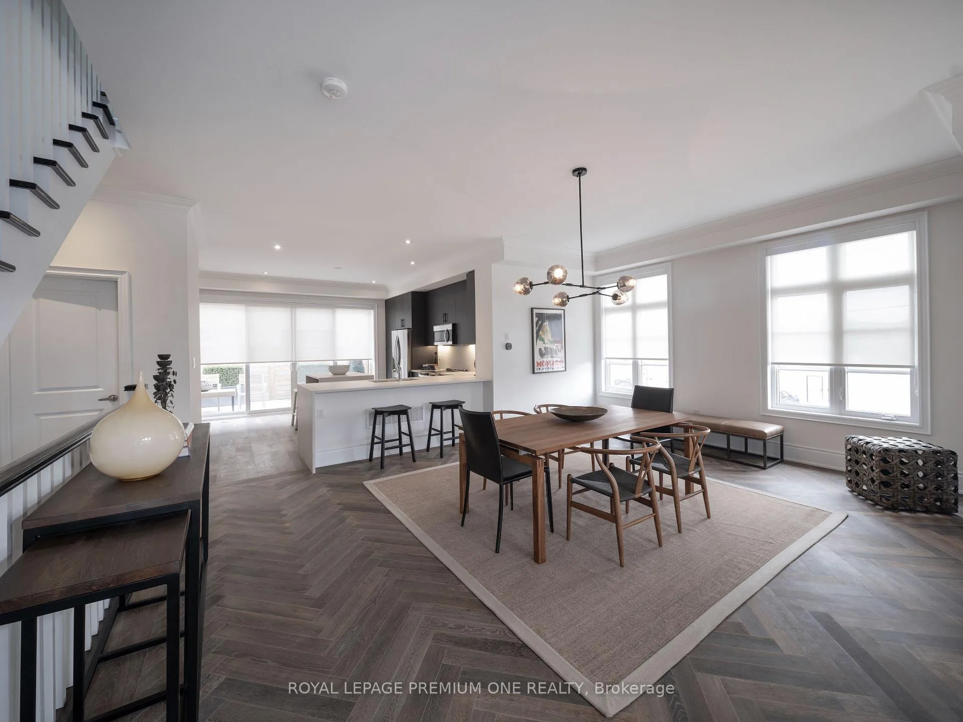 Photo 9 of 70A Thomas Street, Mississauga, Streetsville — HOMEH