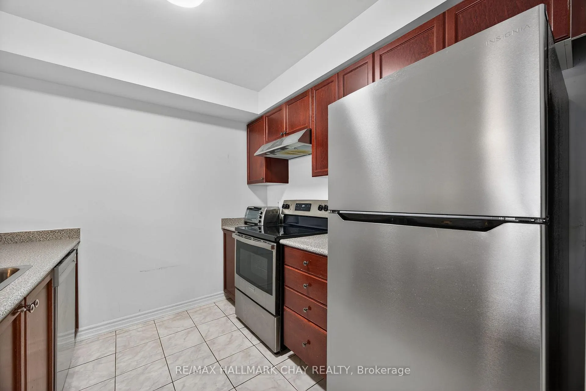 Photo 11 of Unit 3, 41 Coulter Street, Barrie, Sunnidale — HOMEH
